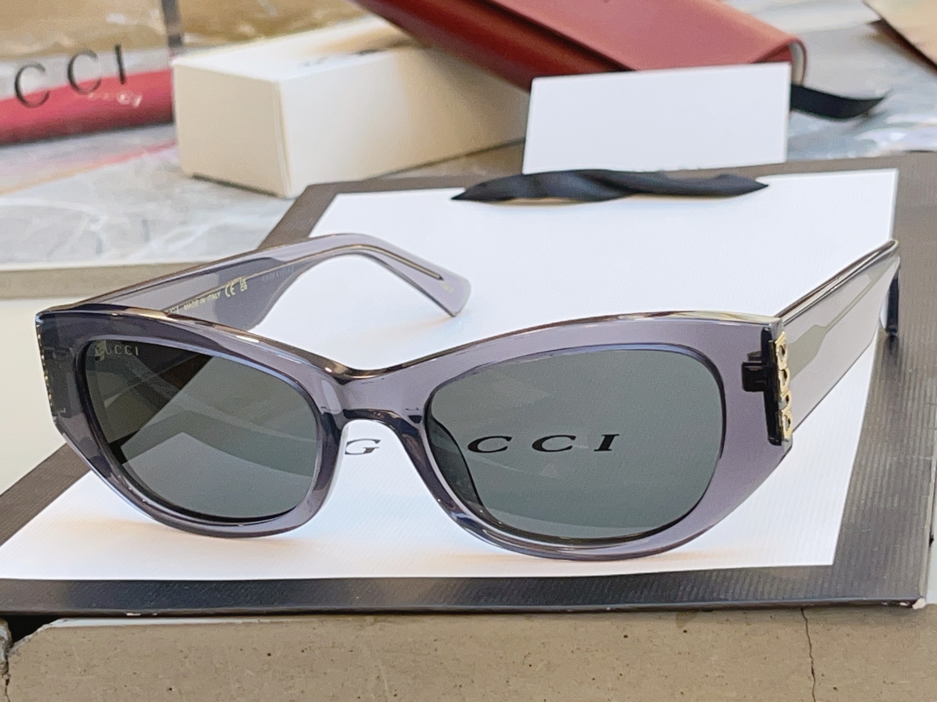 ，【GUCC*】古*驰新款太阳镜 高版本✨，MODEL：GG2044SA，SIZE：55口21-145