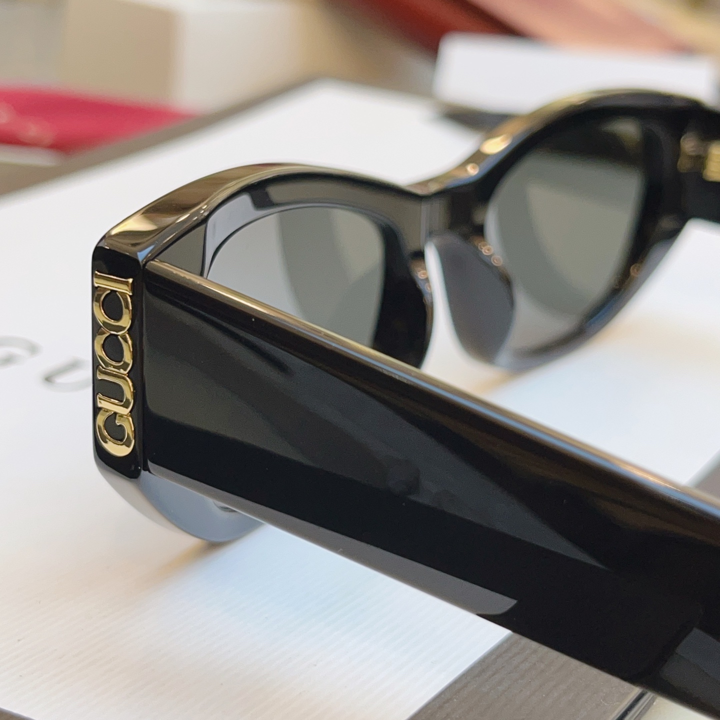 ，【GUCC*】古*驰新款太阳镜 高版本✨，MODEL：GG2044SA，SIZE：55口21-145