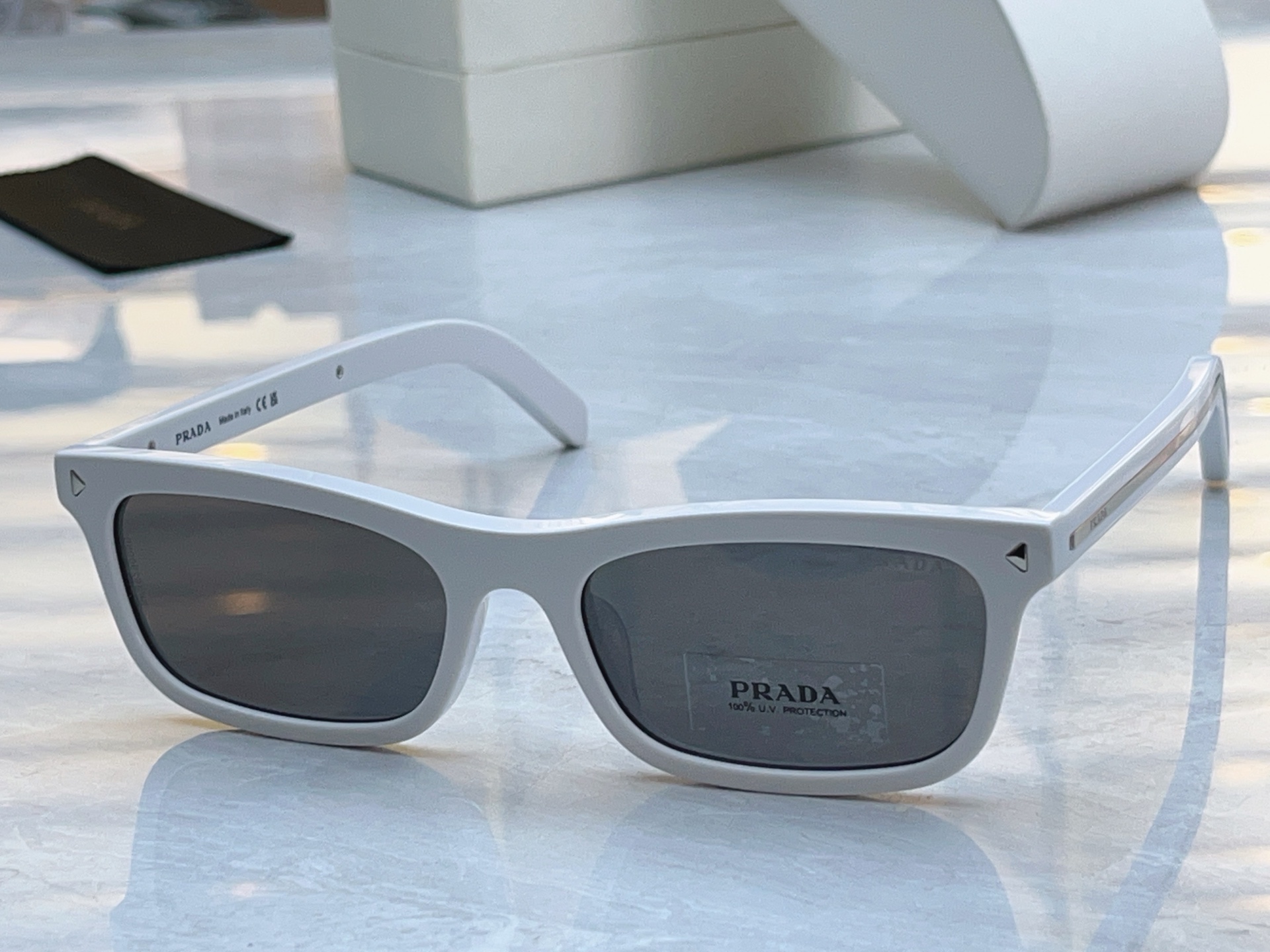 ，【PRAD*】普拉*达新款太阳镜🕶️，MODEL：PR D05S，SIZE：53口19-145