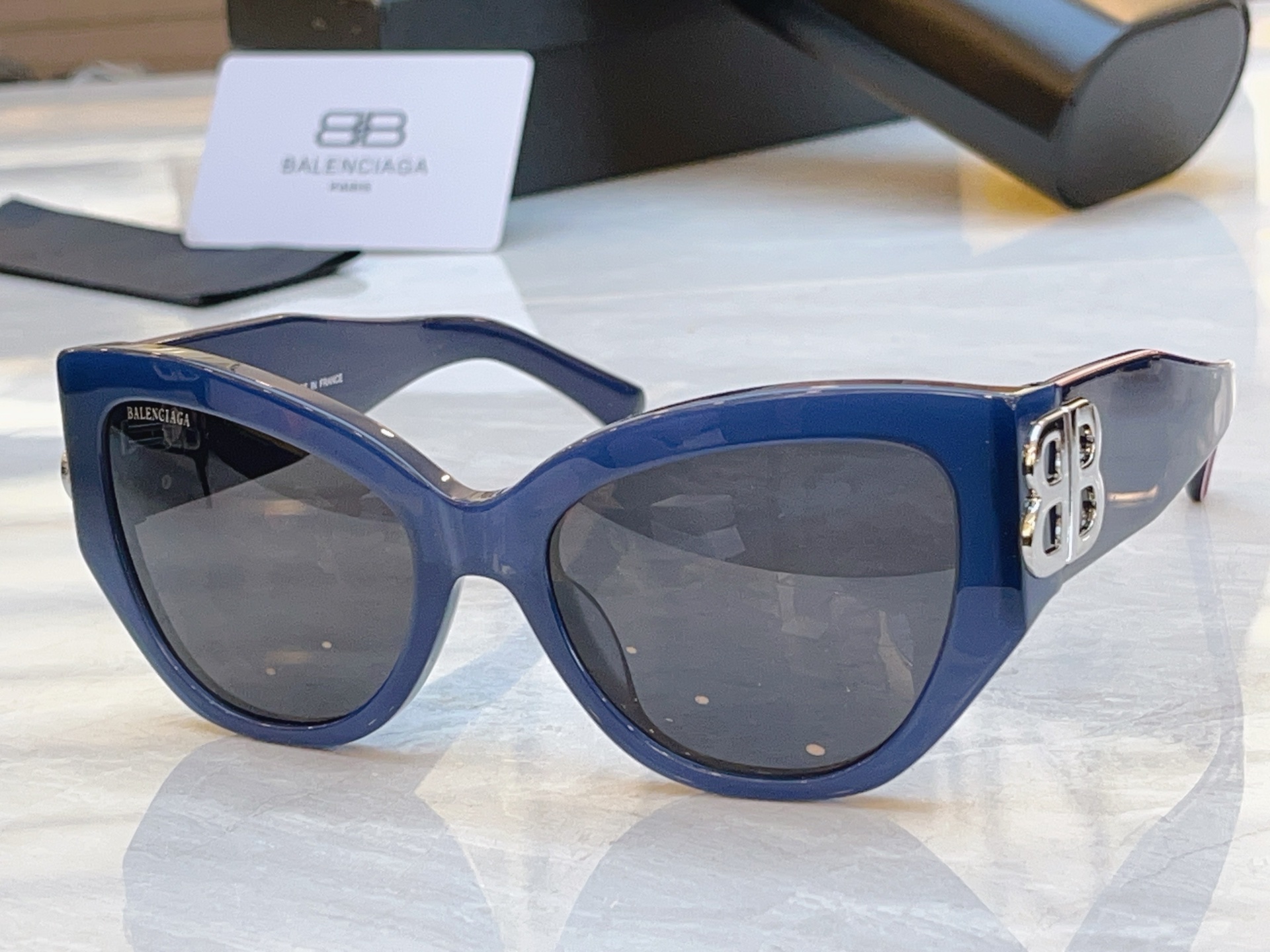 ，【BALENCIAG*】巴黎*世家新款太阳镜，MODEL：BB0322SK，SIZE：55口19-13