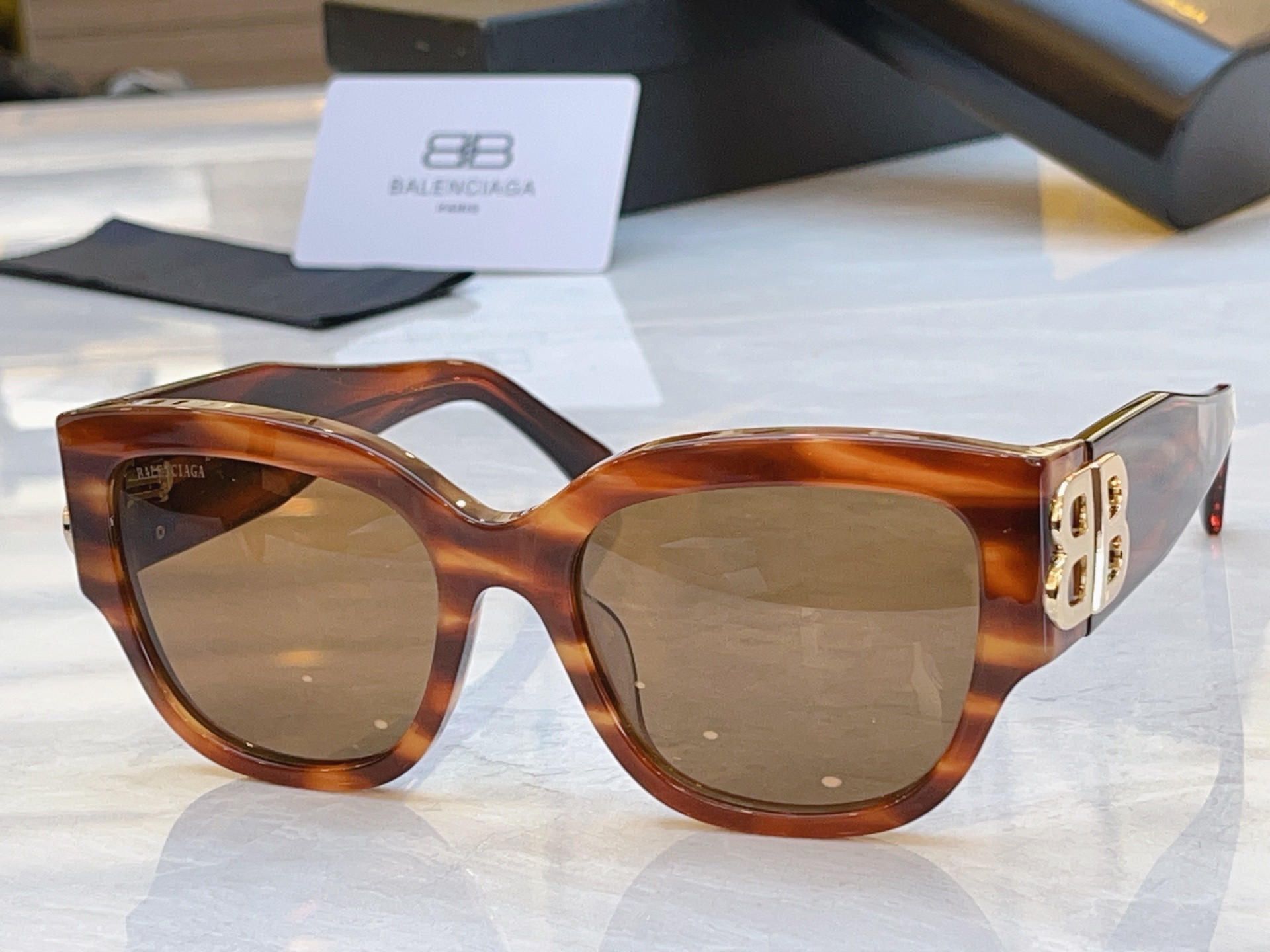 ，【BALENCIAG*】巴黎*世家新款太阳镜，MODEL：BB0323SK，SIZE：55口19-12