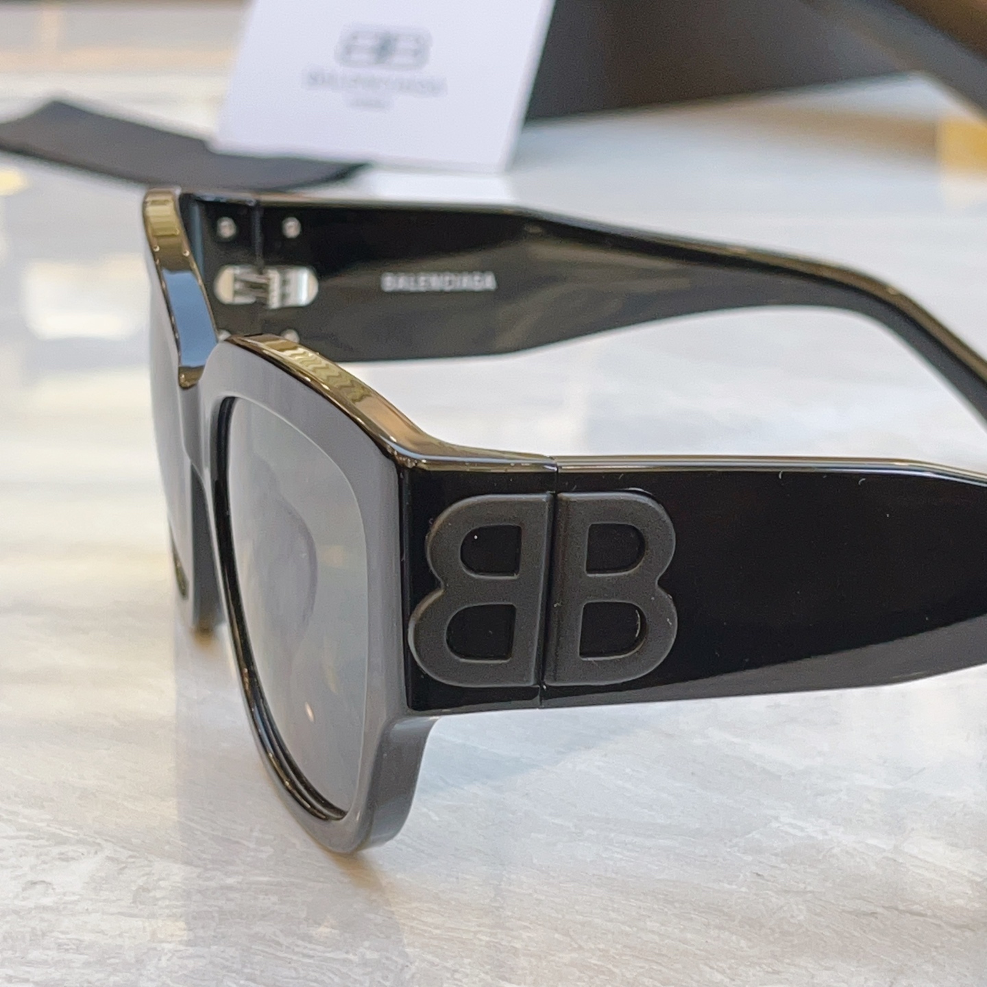 ，【BALENCIAG*】巴黎*世家新款太阳镜，MODEL：BB0323SK，SIZE：55口19-12