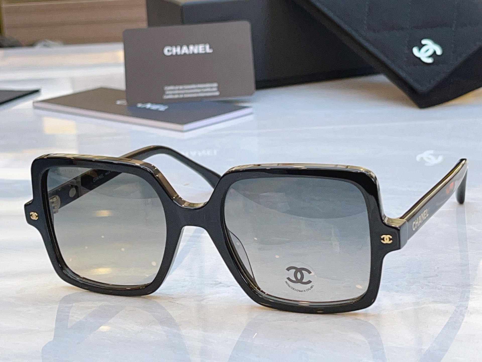 ，【CHANE*】香奈*儿新款太阳镜，MODEL：71773，SIZE：53口20-140