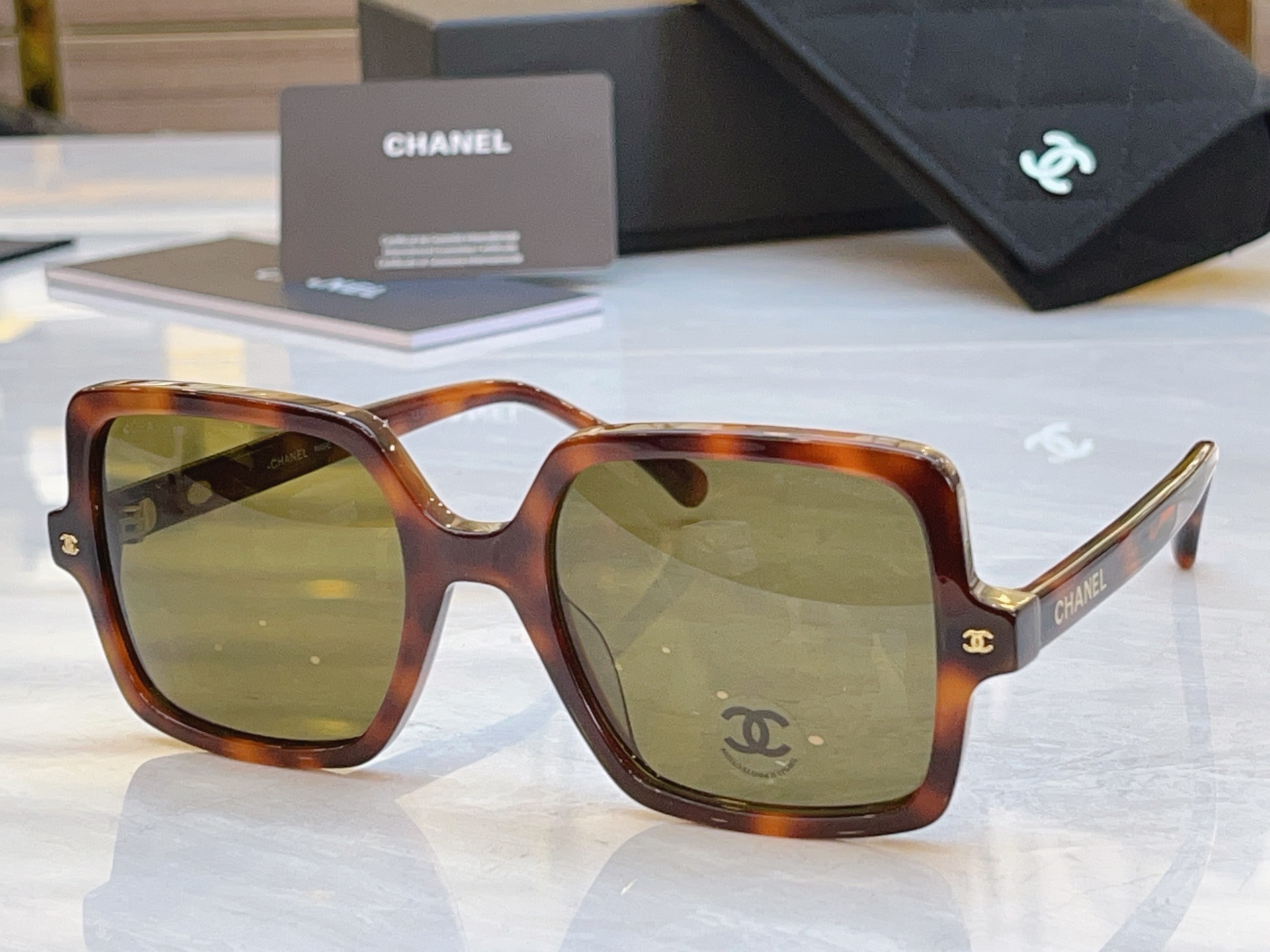 ，【CHANE*】香奈*儿新款太阳镜，MODEL：71773，SIZE：53口20-140