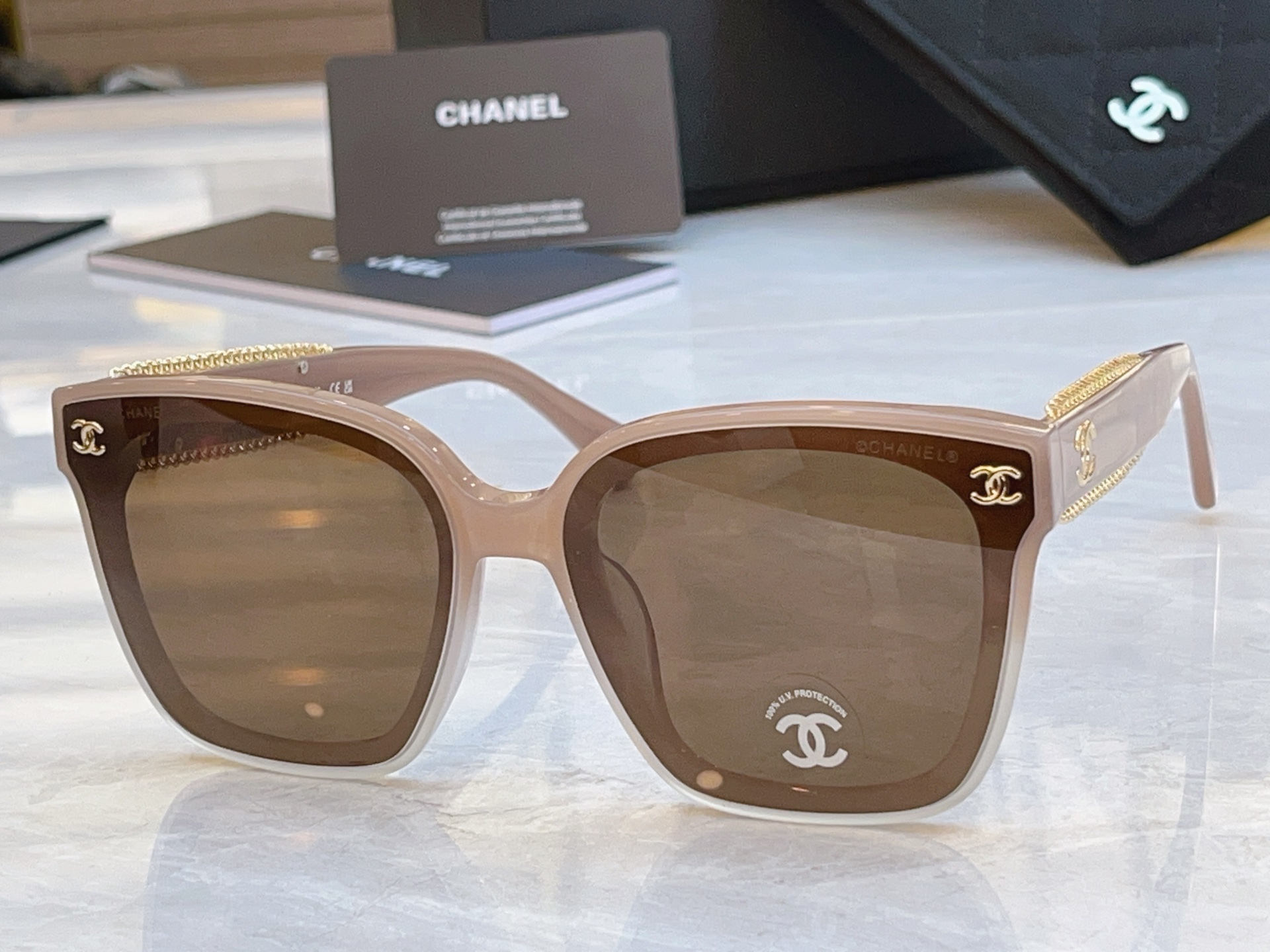 ，【CHANE*】香奈*儿新款太阳镜，MODEL：CH8039，SIZE：64口15-145