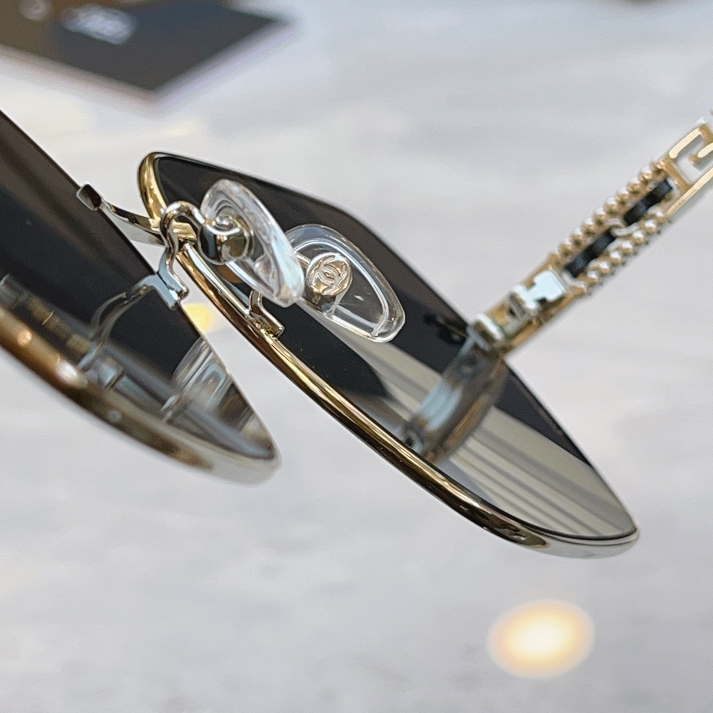 ，【CHANE*】香奈*儿新款太阳镜，MODEL：CH6043，SIZE：60口16-145