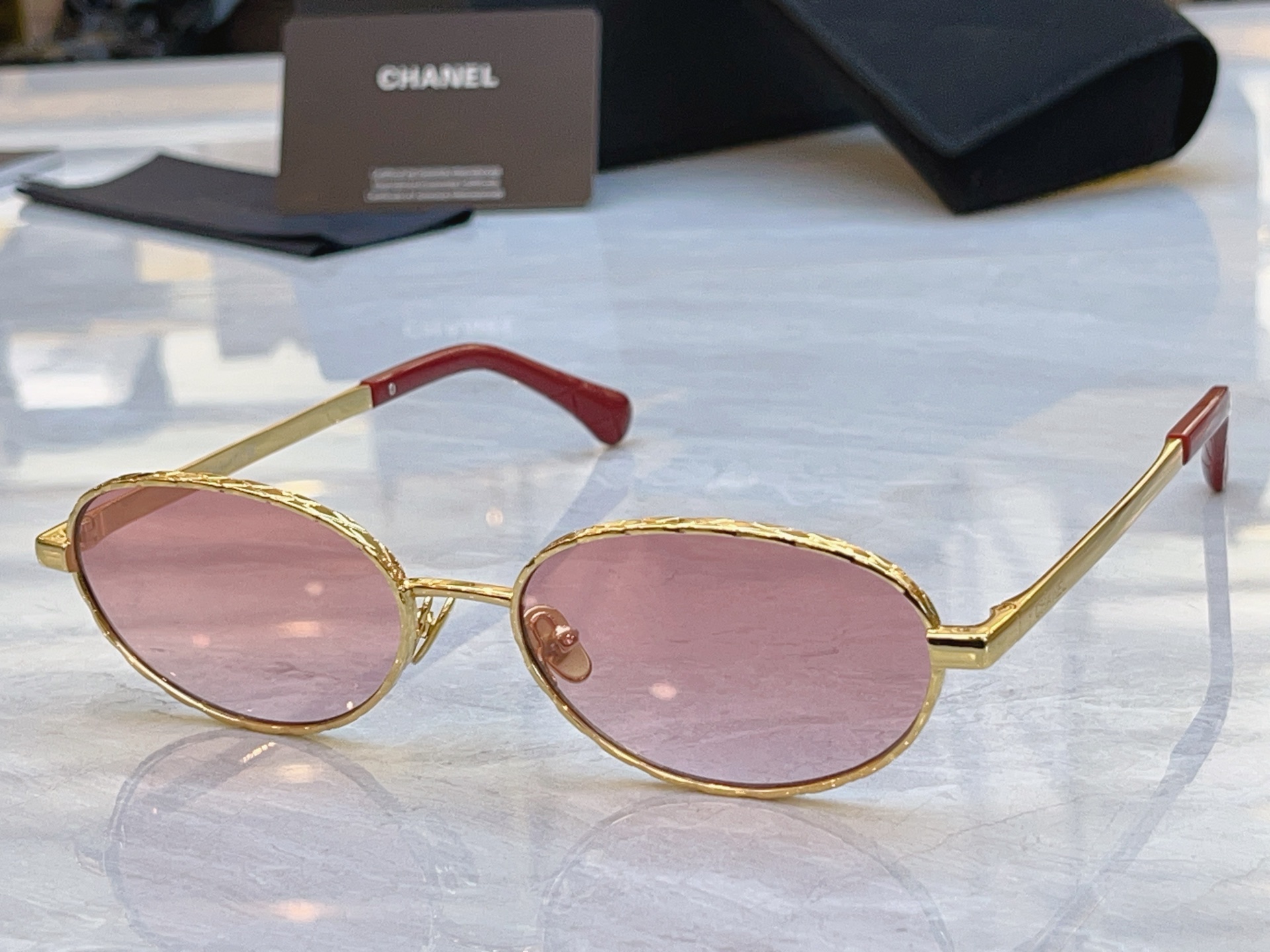 ，【CHANE*】香奈*儿新款太阳镜，MODEL：CH2227，SIZE：55口18-145