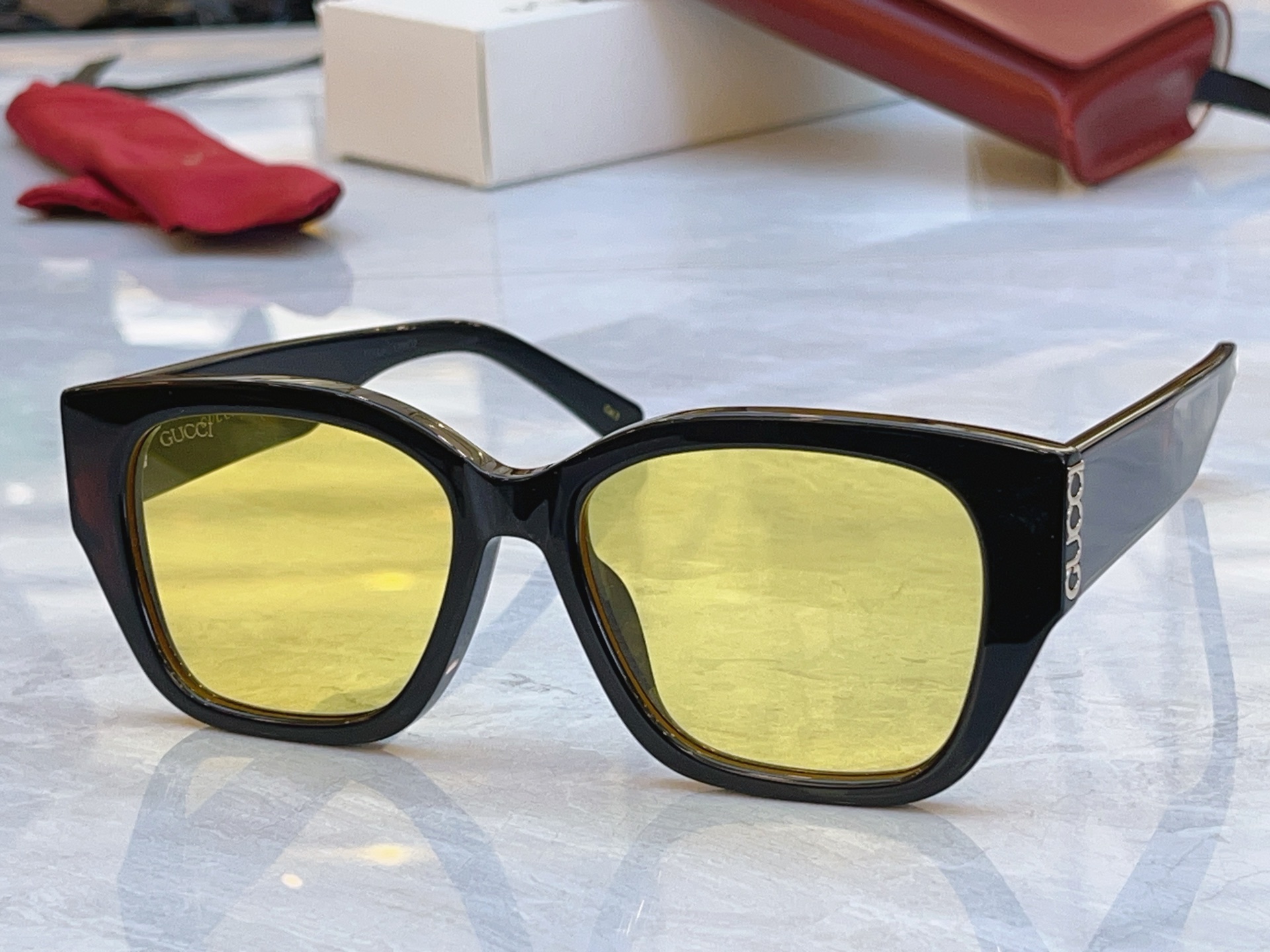 ，【GUCC*】古*驰新款太阳镜，MODEL：GG2043SA，SIZE：54口18-145