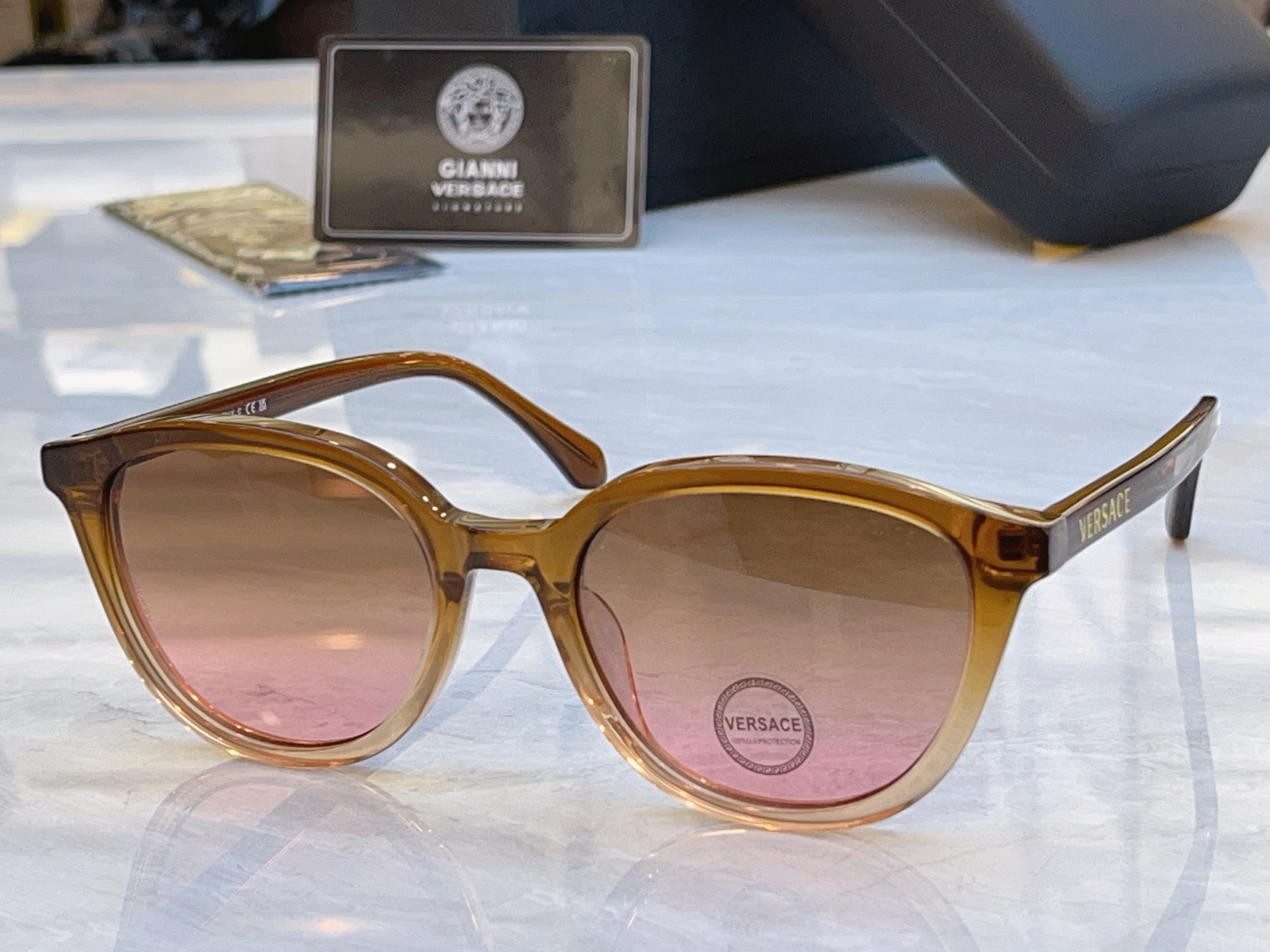 ，【VERSAC*】范思*哲新款太阳镜，MODEL：VE 3379D，SIZE：53口21-145