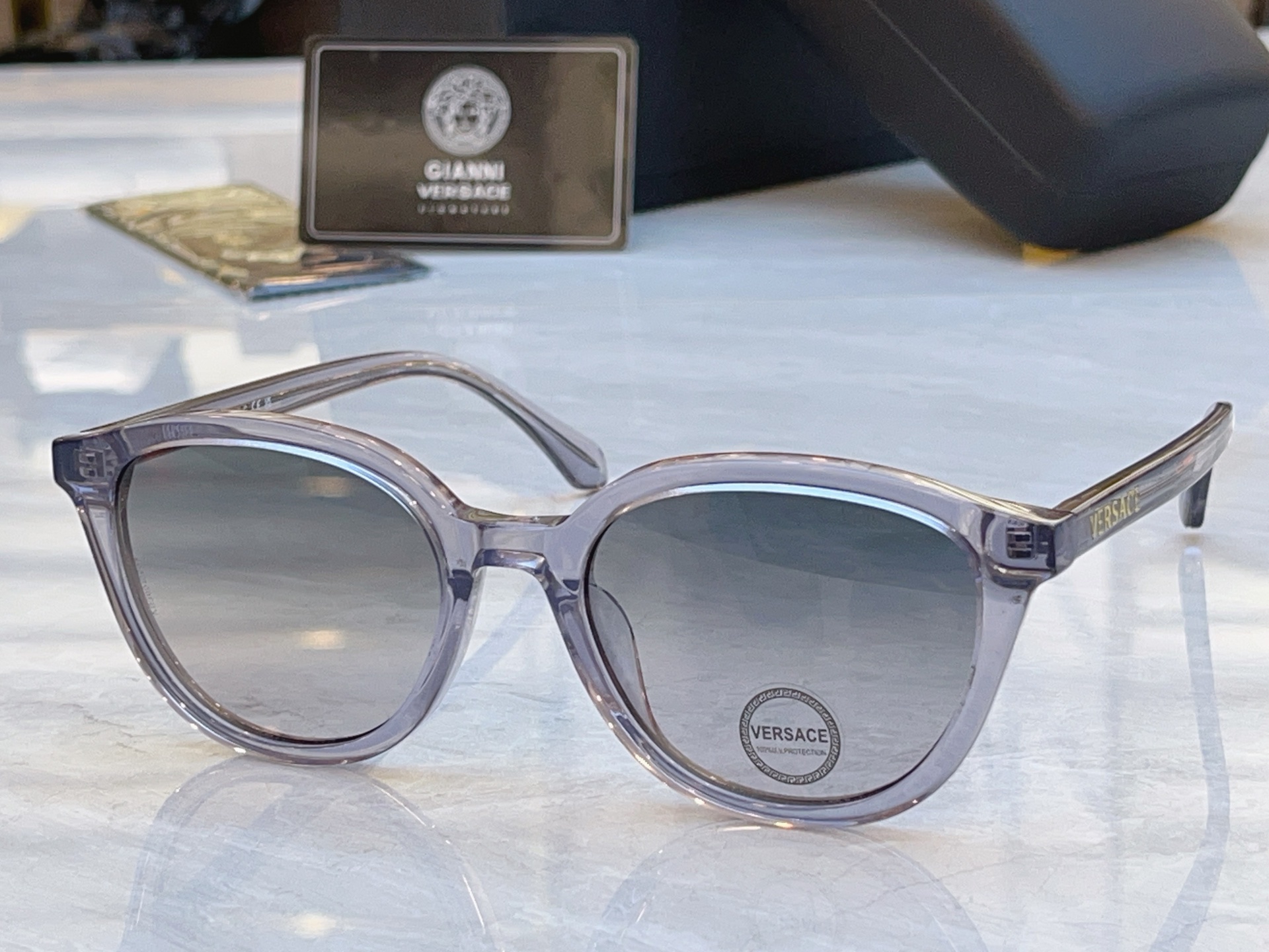 ，【VERSAC*】范思*哲新款太阳镜，MODEL：VE 3379D，SIZE：53口21-145