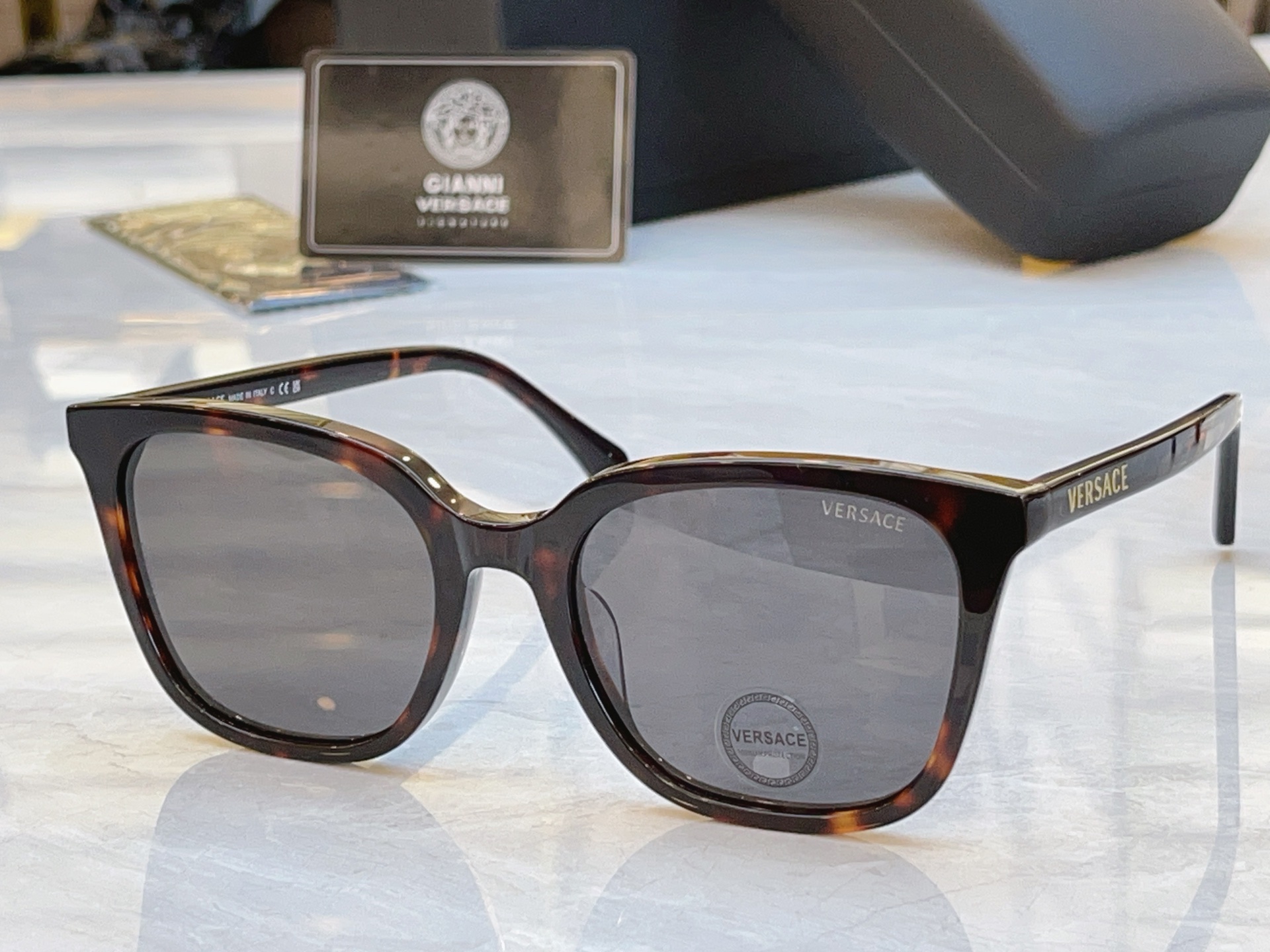 ，【VERSAC*】范思*哲新款太阳镜，MODEL：VE 3378D，SIZE：54口20-145