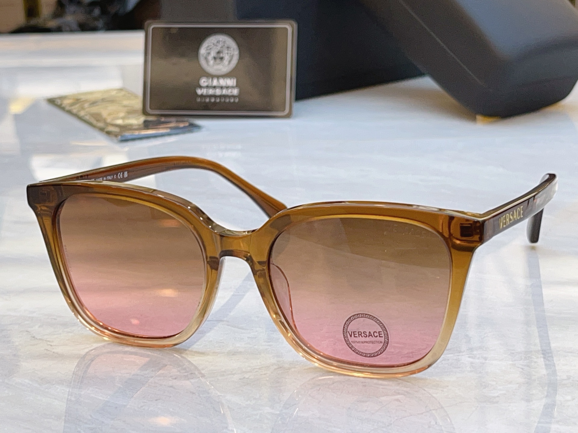 ，【VERSAC*】范思*哲新款太阳镜，MODEL：VE 3378D，SIZE：54口20-145