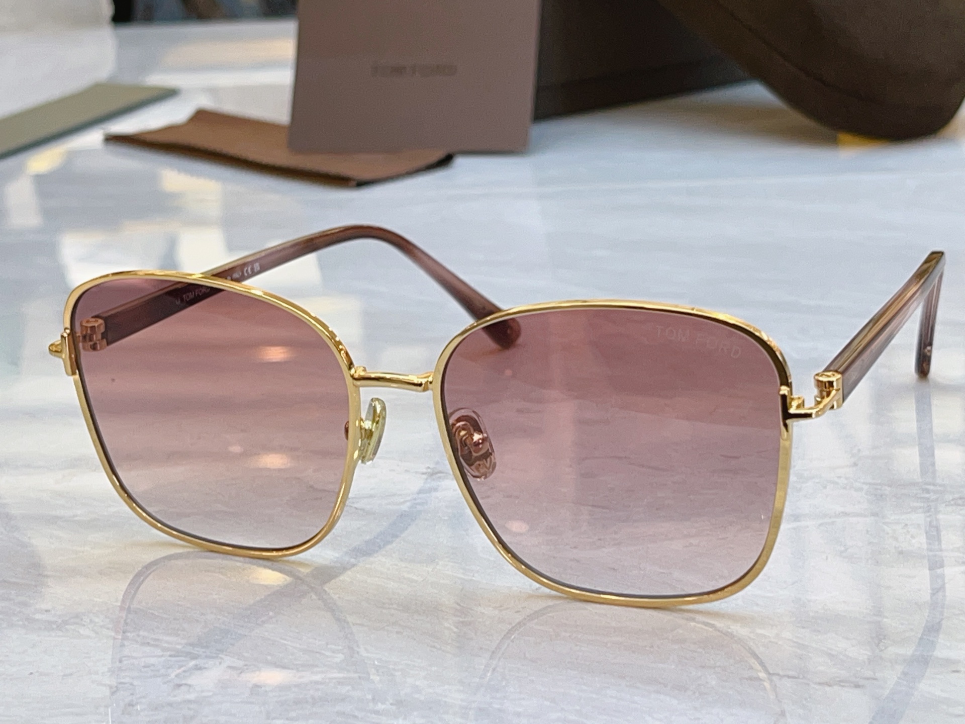 NO:768410,,【TOM FOR*】Tom* Ford new sunglasses, MODELFT1029, SIZE57 mouth 17-140 glasses sunglasses, glasses, tom ford19860909,【TOM FOR*】汤姆*福特新款太阳镜,MODELFT1029,SIZE57口17-140眼镜墨镜太阳镜,眼镜,tom ford,glasses