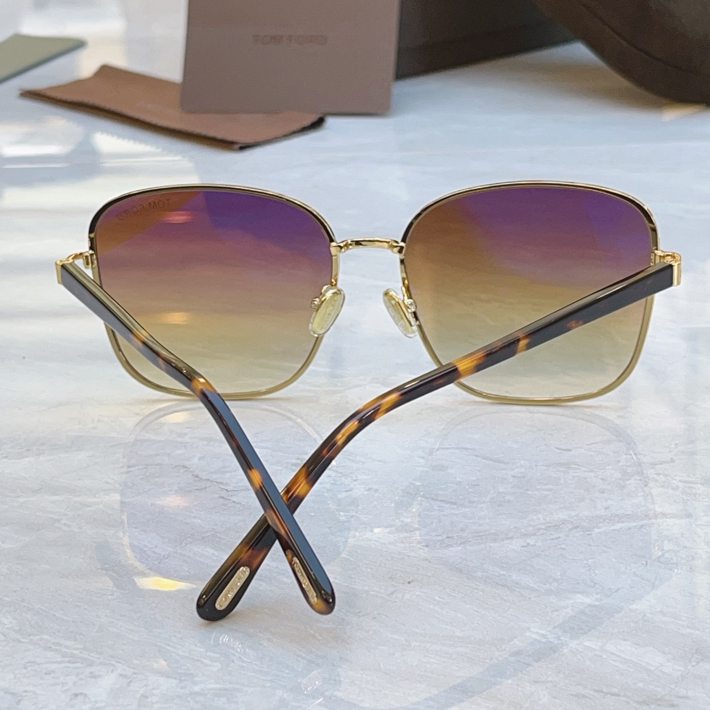 ，【TOM FOR*】汤姆*福特新款太阳镜，MODEL：FT1029，SIZE：57口17-140