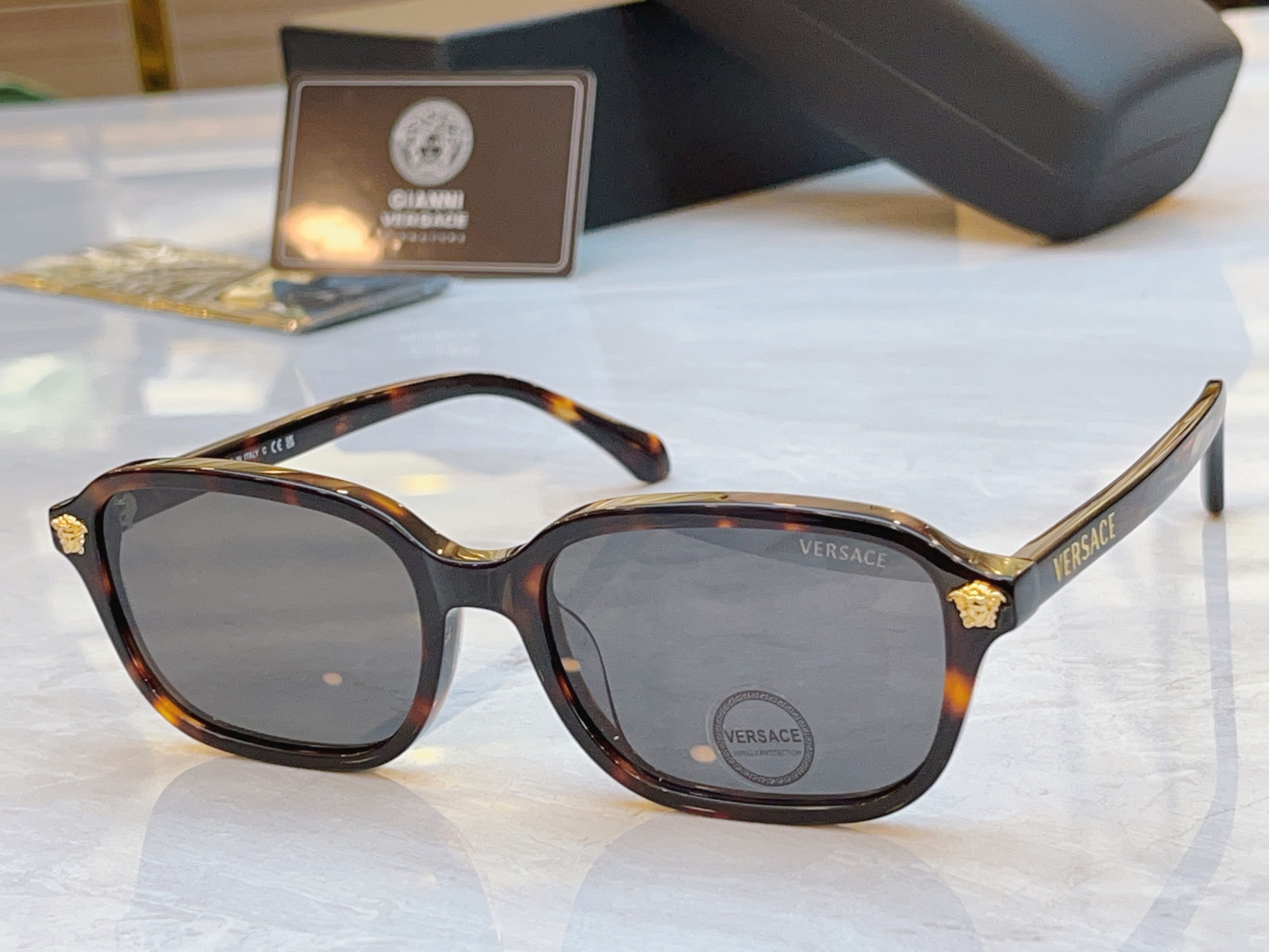 ，【VERSAC*】范思*哲新款太阳镜，MODEL：VE 4514D，SIZE：54口19-145