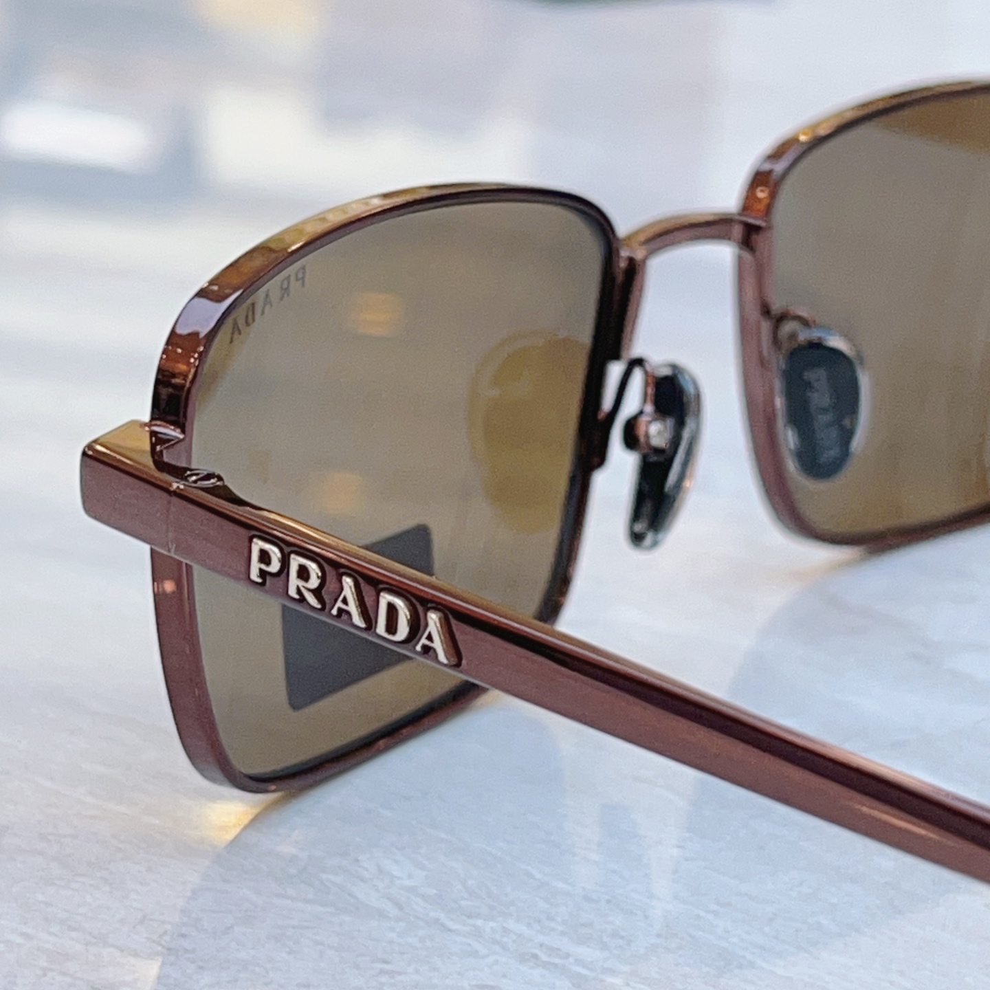 ，【PRAD*】普拉*达新款太阳镜🕶️，MODEL：PR D54S，SIZE：55口19-140