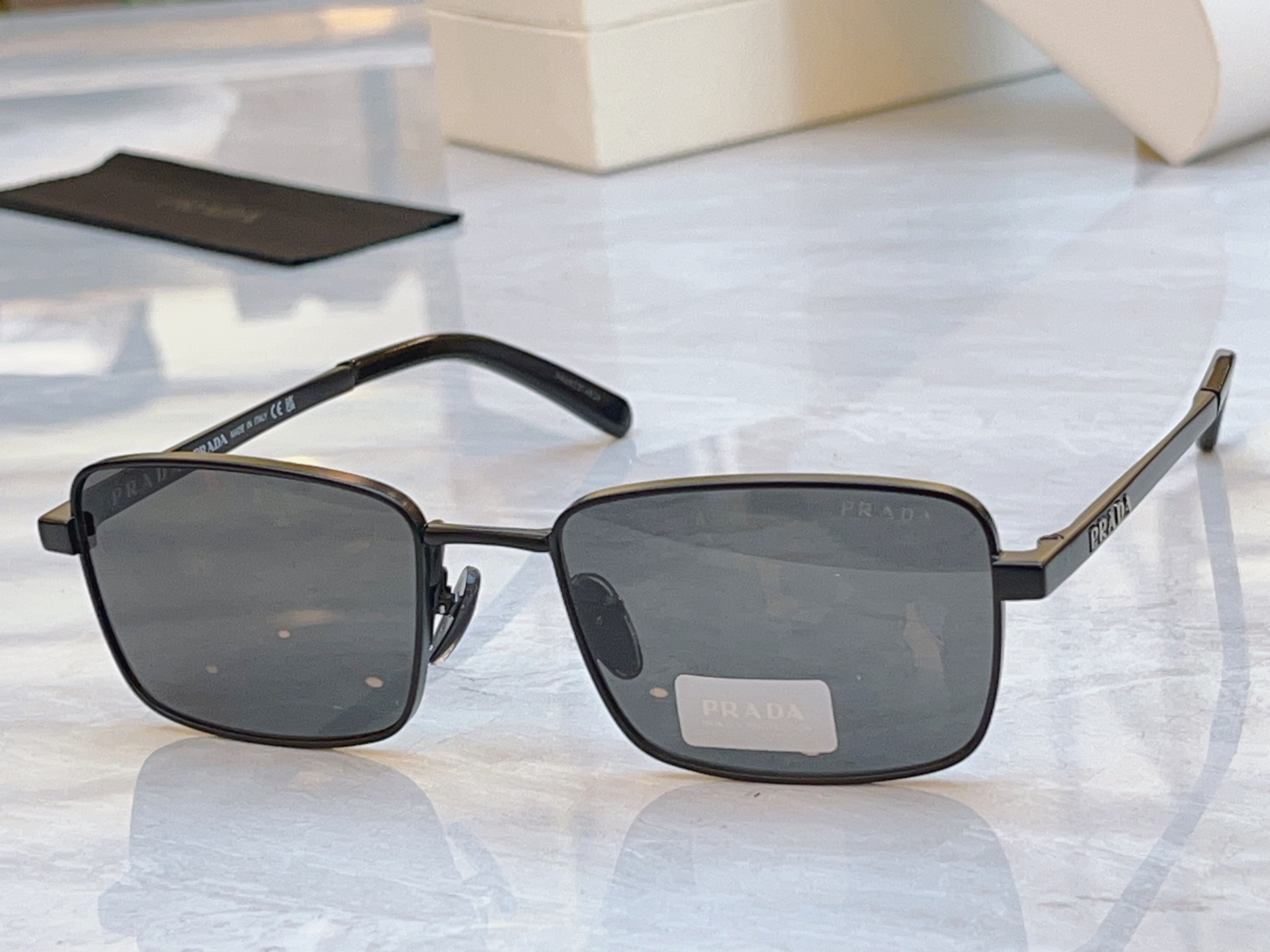 ，【PRAD*】普拉*达新款太阳镜🕶️，MODEL：PR D54S，SIZE：55口19-140