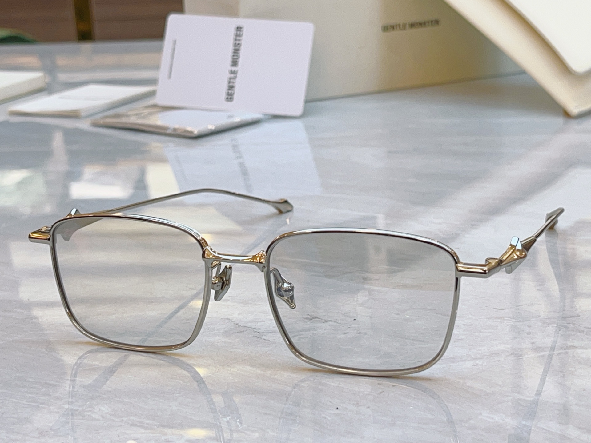 ，【GENTLE MONST*】GM新款太阳镜，MODEL：VANTA，size：54口18-155