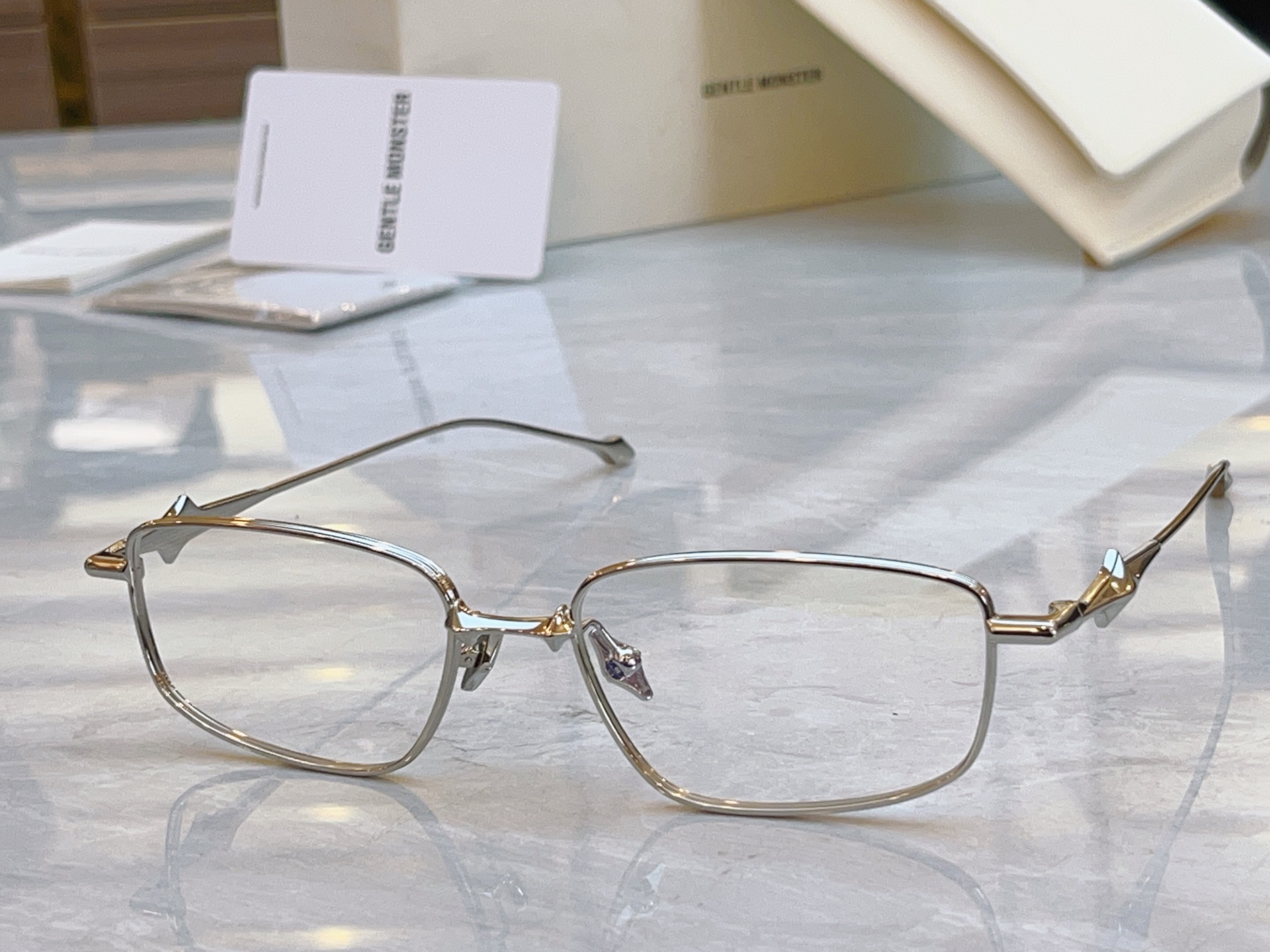 ，【GENTLE MONST*】GM新款太阳镜，MODEL：SAGA，size：56口18-155