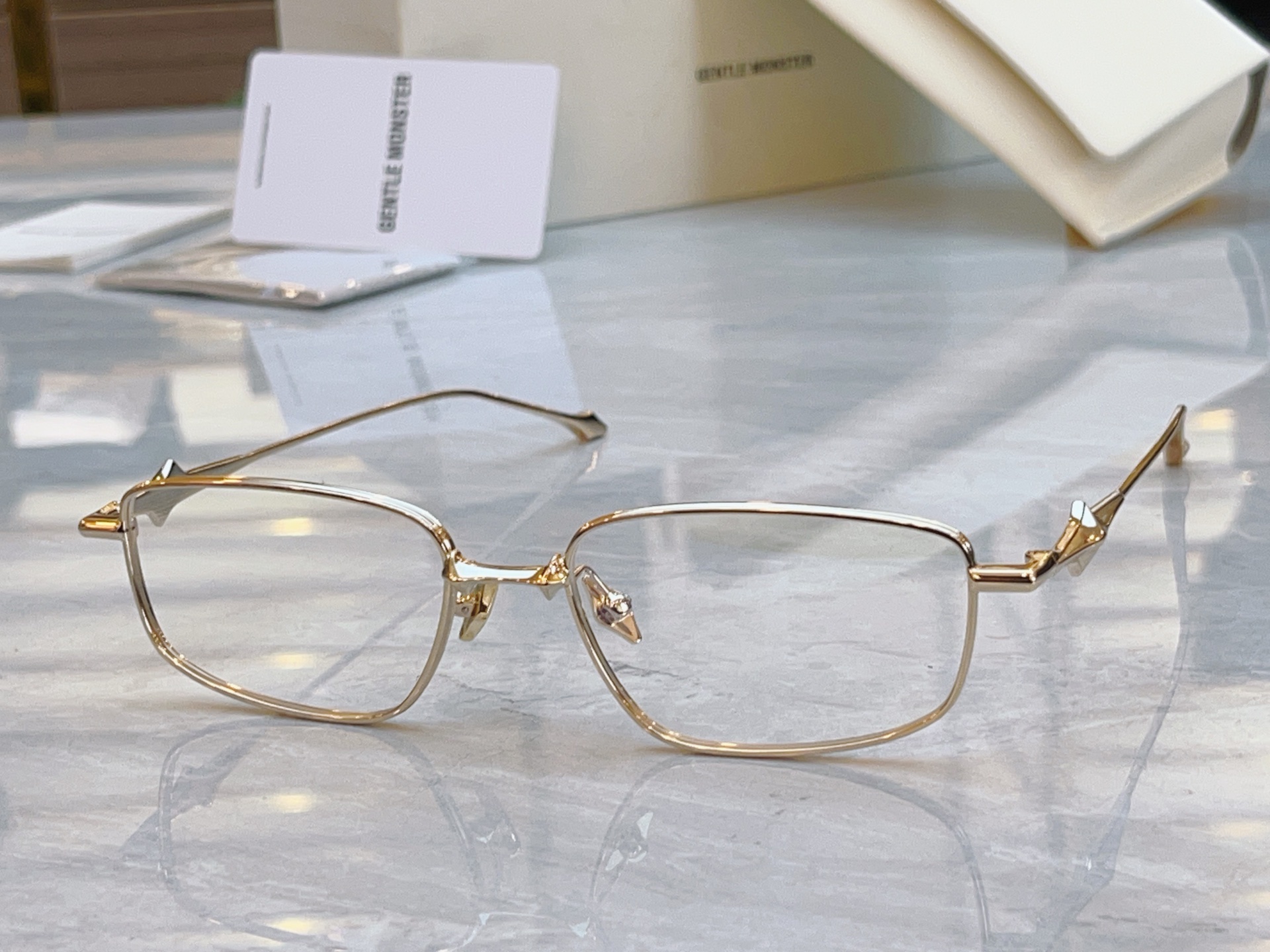 ，【GENTLE MONST*】GM新款太阳镜，MODEL：SAGA，size：56口18-155