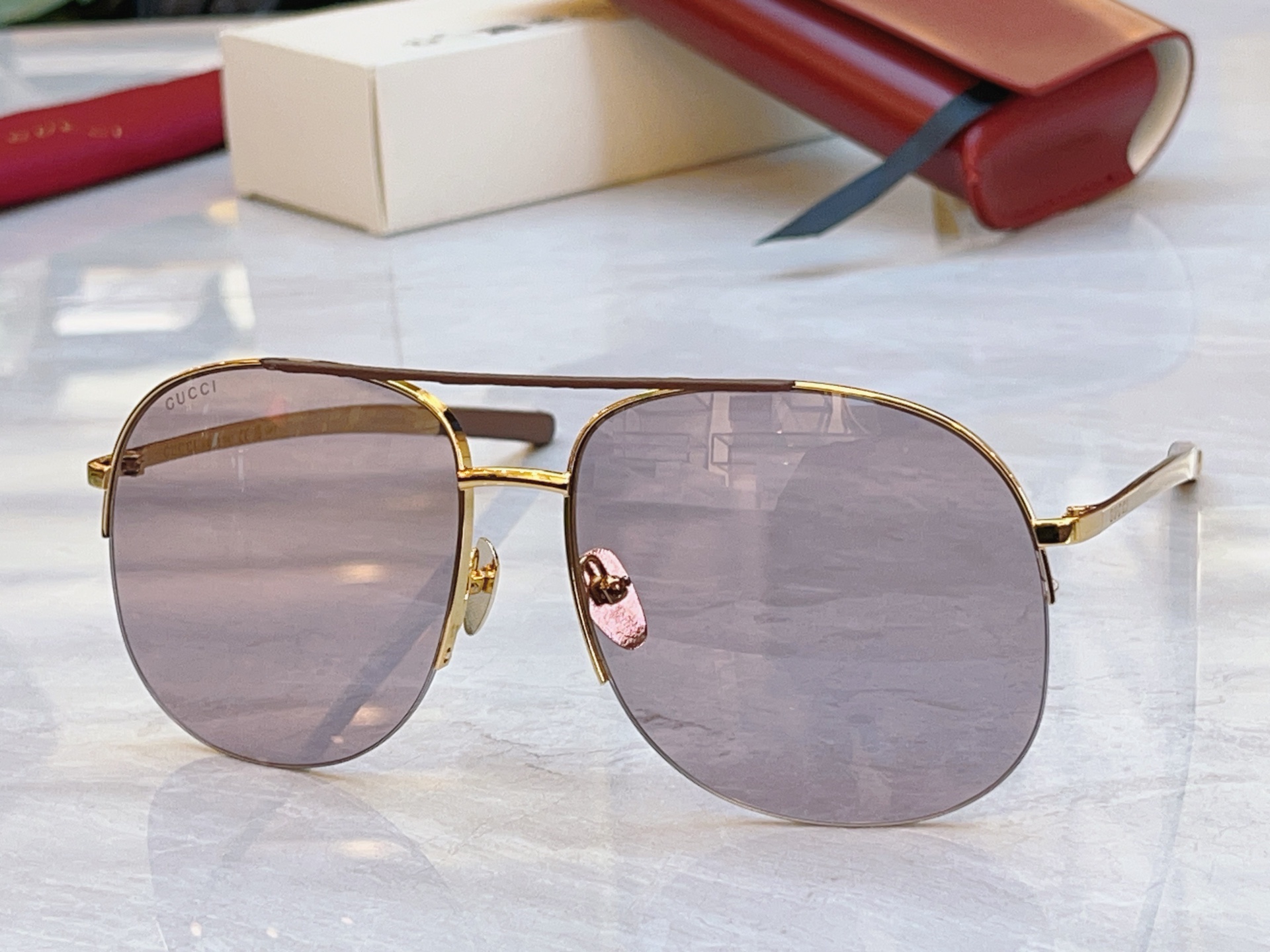 ，【GUCC*】古*驰新款太阳镜，MODEL：GG2165S，SIZE：61口16-135