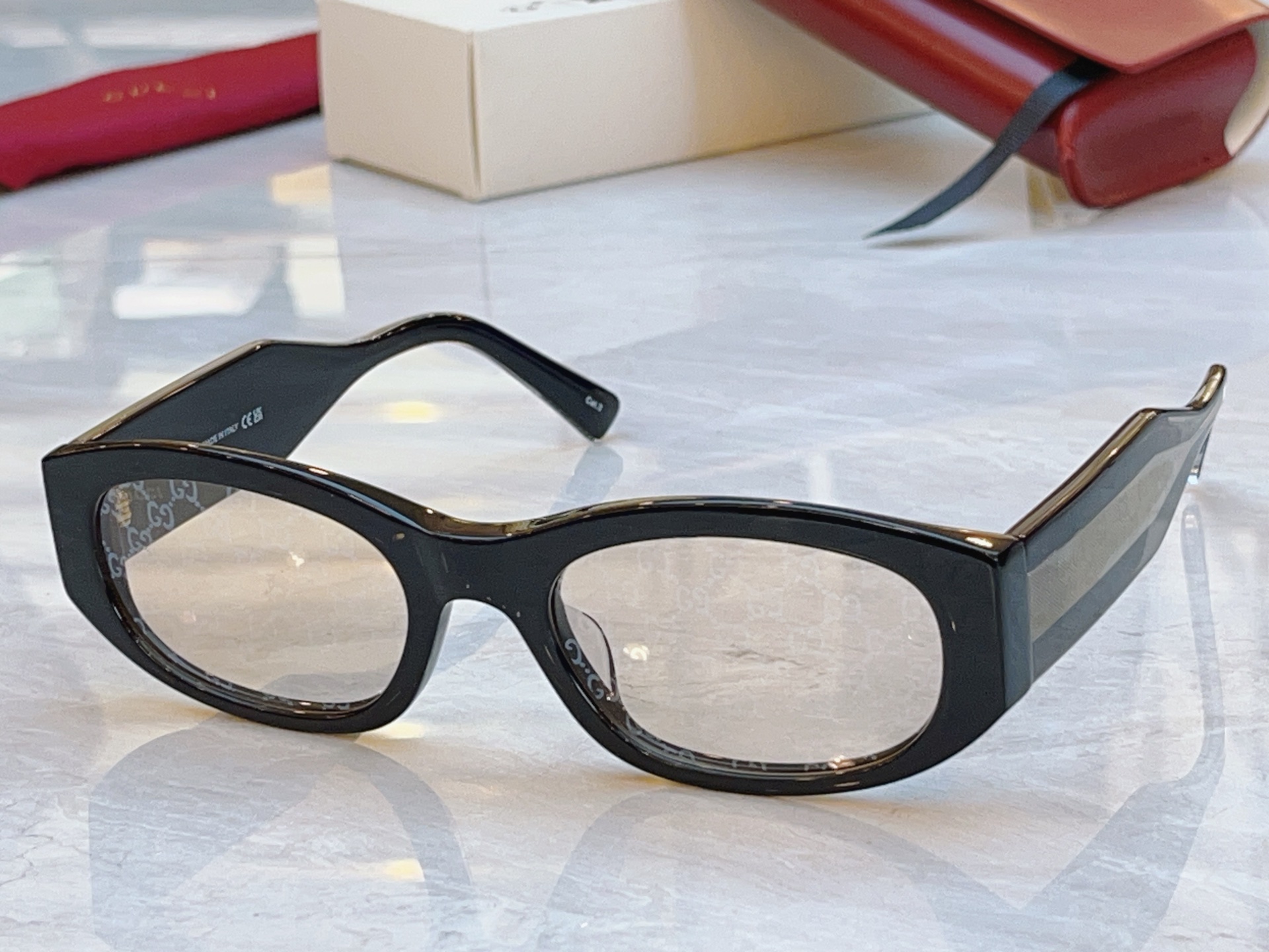 ，【GUCC*】古*驰新款太阳镜，MODEL：GG2068SA，SIZE：55口21-145