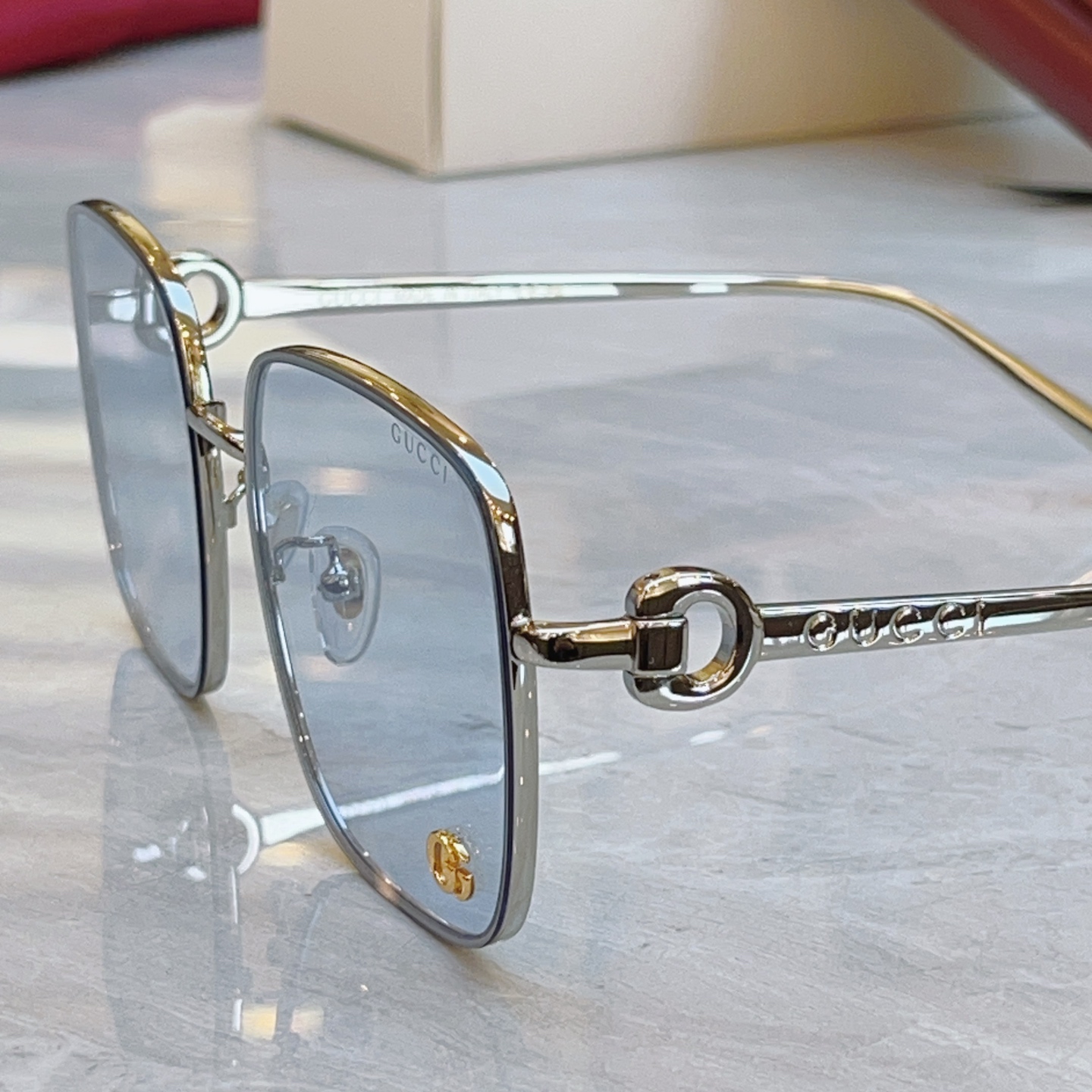 ，【GUCC*】古*驰新款太阳镜，MODEL：GG1552S，SIZE：59口18-145