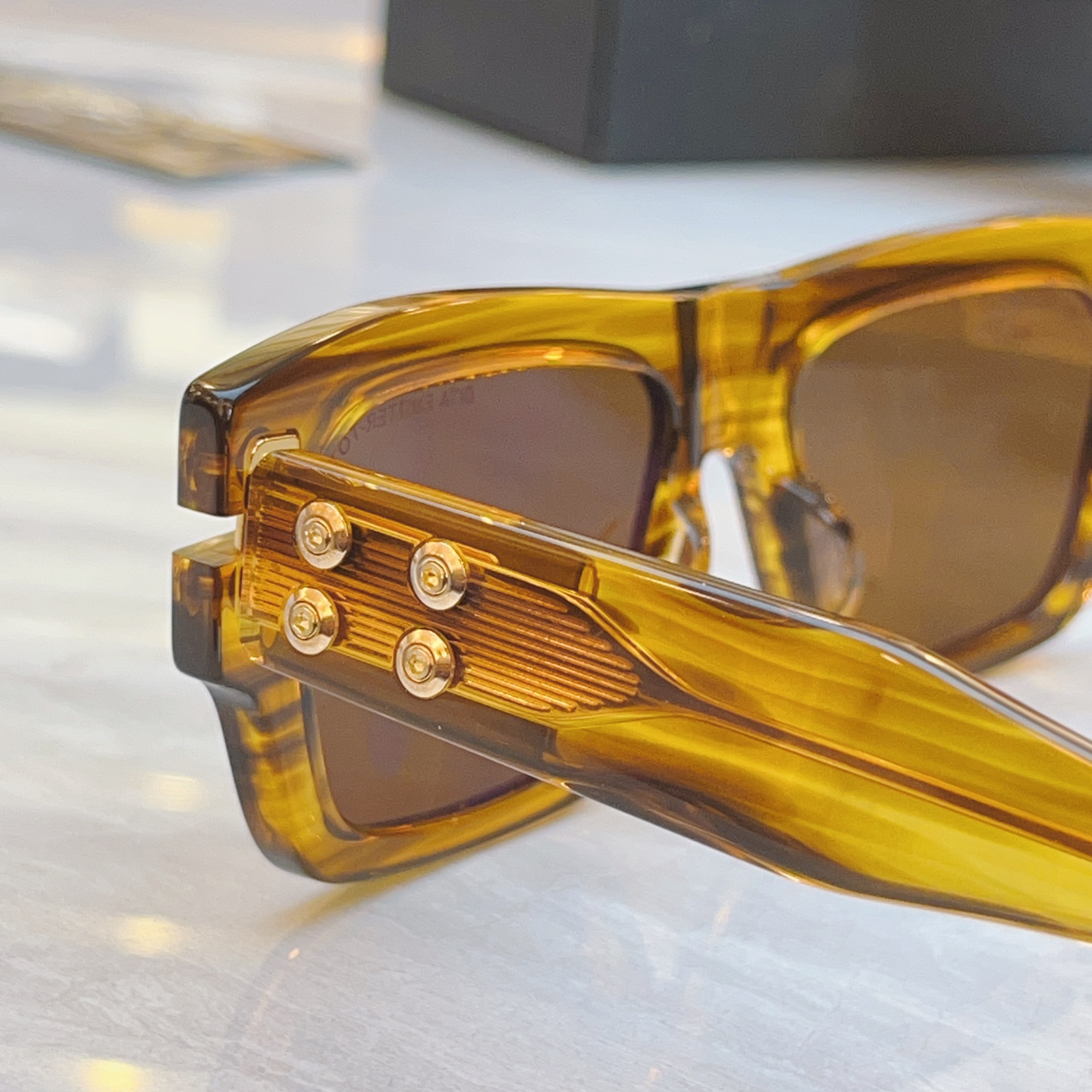 ，【DIT*】蒂*塔新款太阳镜，MODEL：DTS457-A-05，SIZE：53口19-148