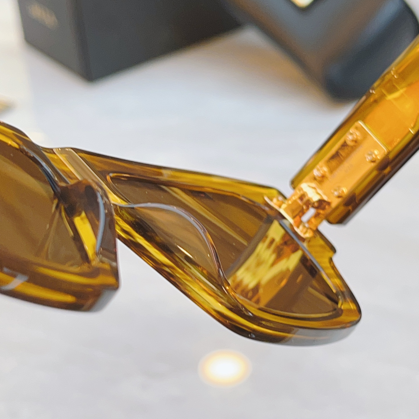 ，【DIT*】蒂*塔新款太阳镜，MODEL：DTS457-A-05，SIZE：53口19-148