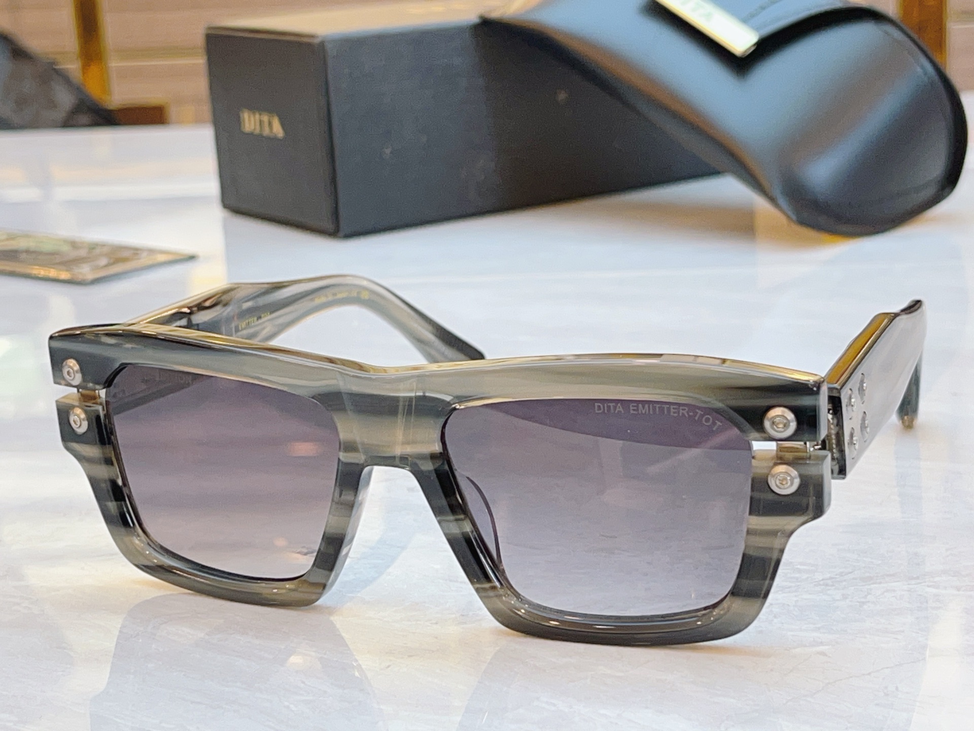 ，【DIT*】蒂*塔新款太阳镜，MODEL：DTS457-A-05，SIZE：53口19-148