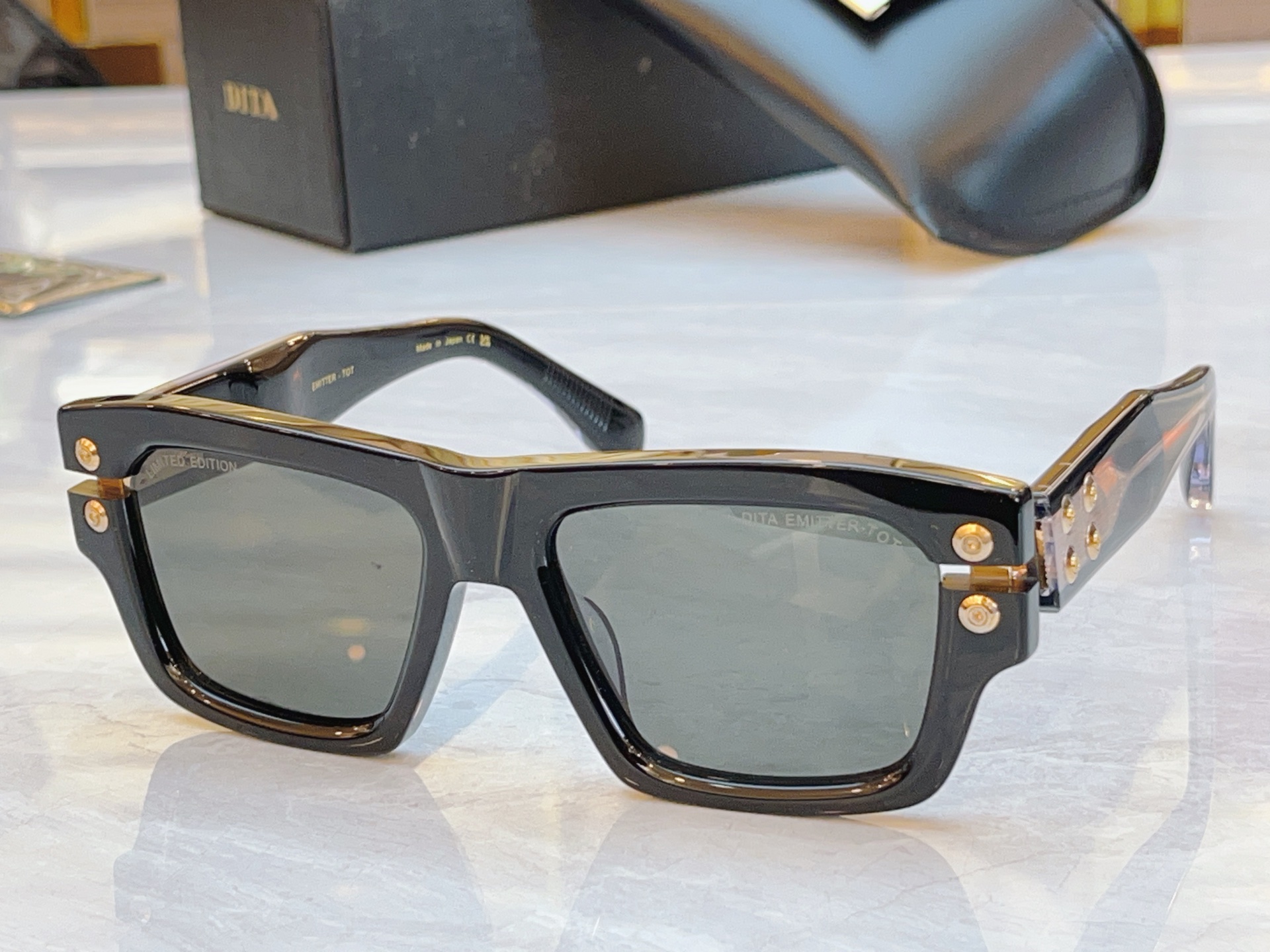 ，【DIT*】蒂*塔新款太阳镜，MODEL：DTS457-A-05，SIZE：53口19-148