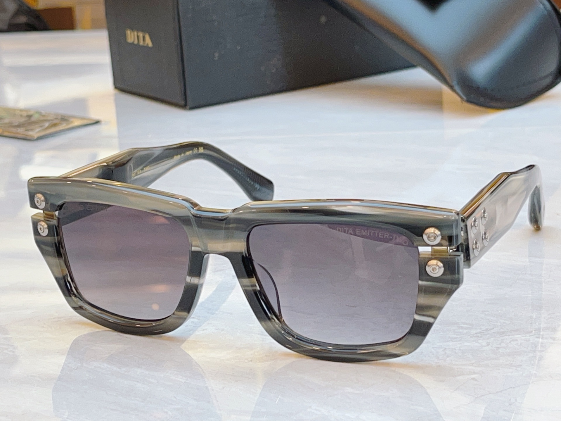 ，【DIT*】蒂*塔新款太阳镜，MODEL：DTS445-A-02，SIZE：53口19-148