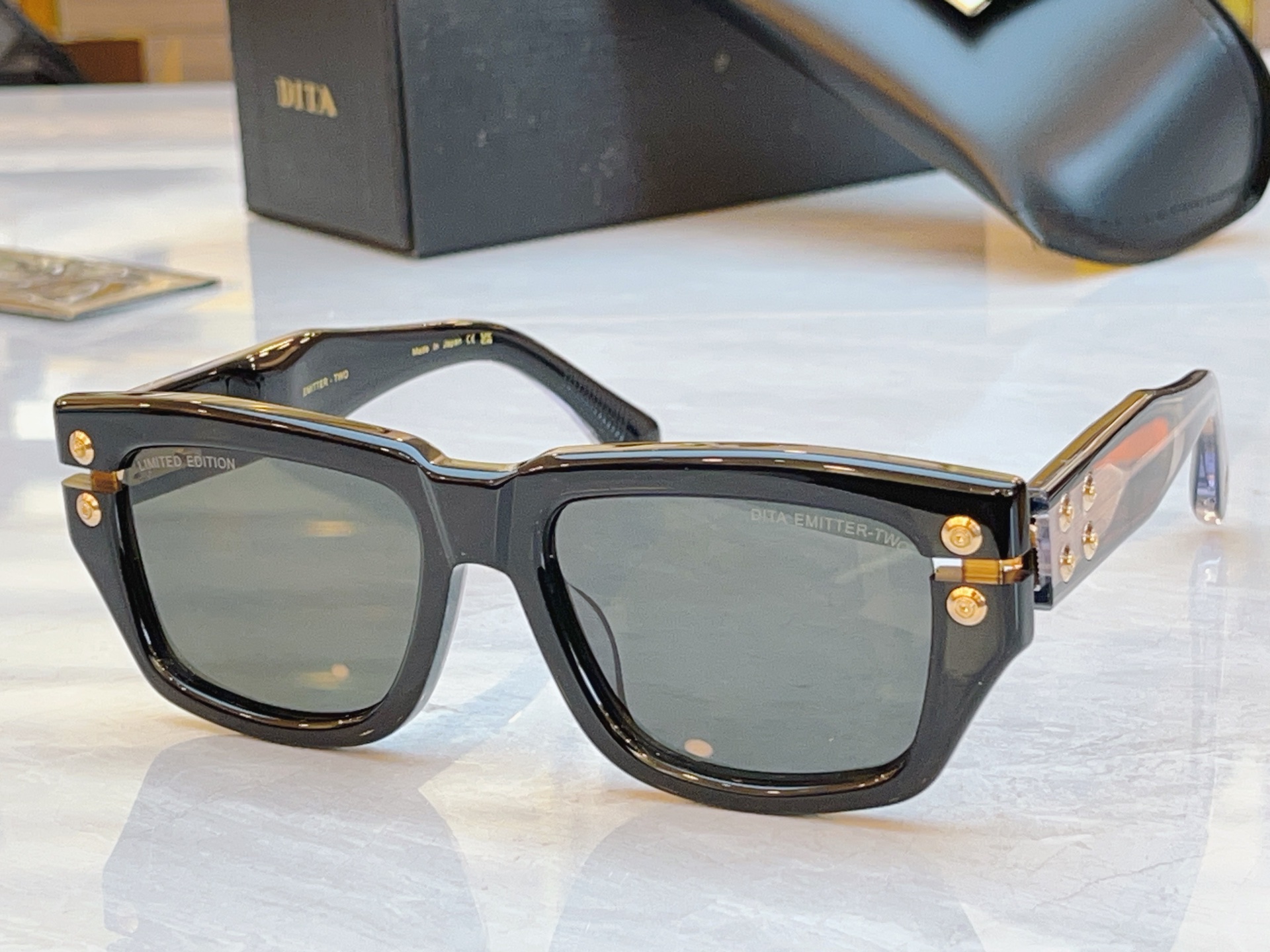 ，【DIT*】蒂*塔新款太阳镜，MODEL：DTS445-A-02，SIZE：53口19-148