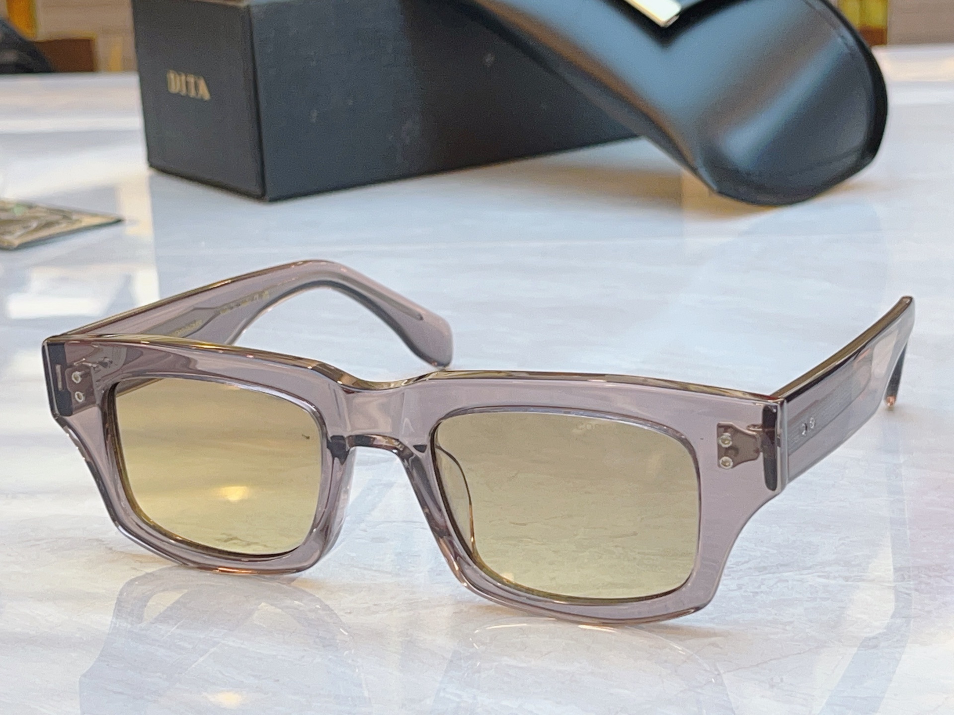 ，【DIT*】蒂*塔新款太阳镜，MODEL：DTS727-A-05，SIZE：50口21-148