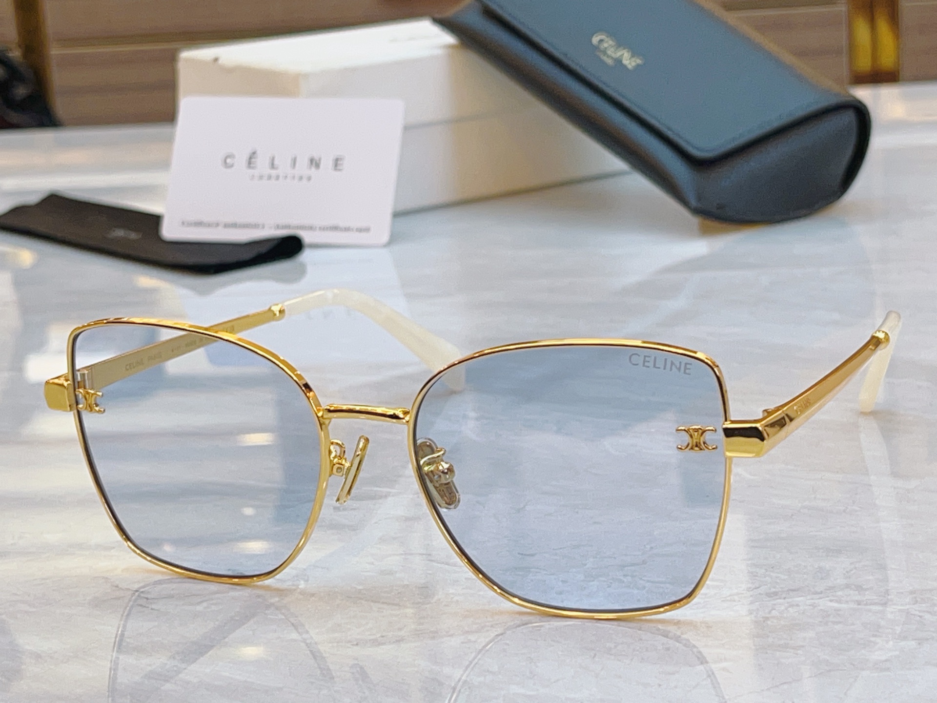 ，【CELIN*】赛*琳新款太阳镜， MODEL:CL42129U，SIZE: 59口18-145