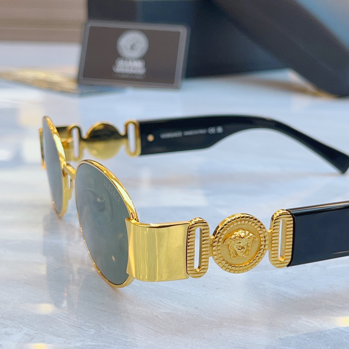 ，【VERSAC*】范思*哲新款太阳镜，MODEL：VE 2299，SIZE：56口18-140