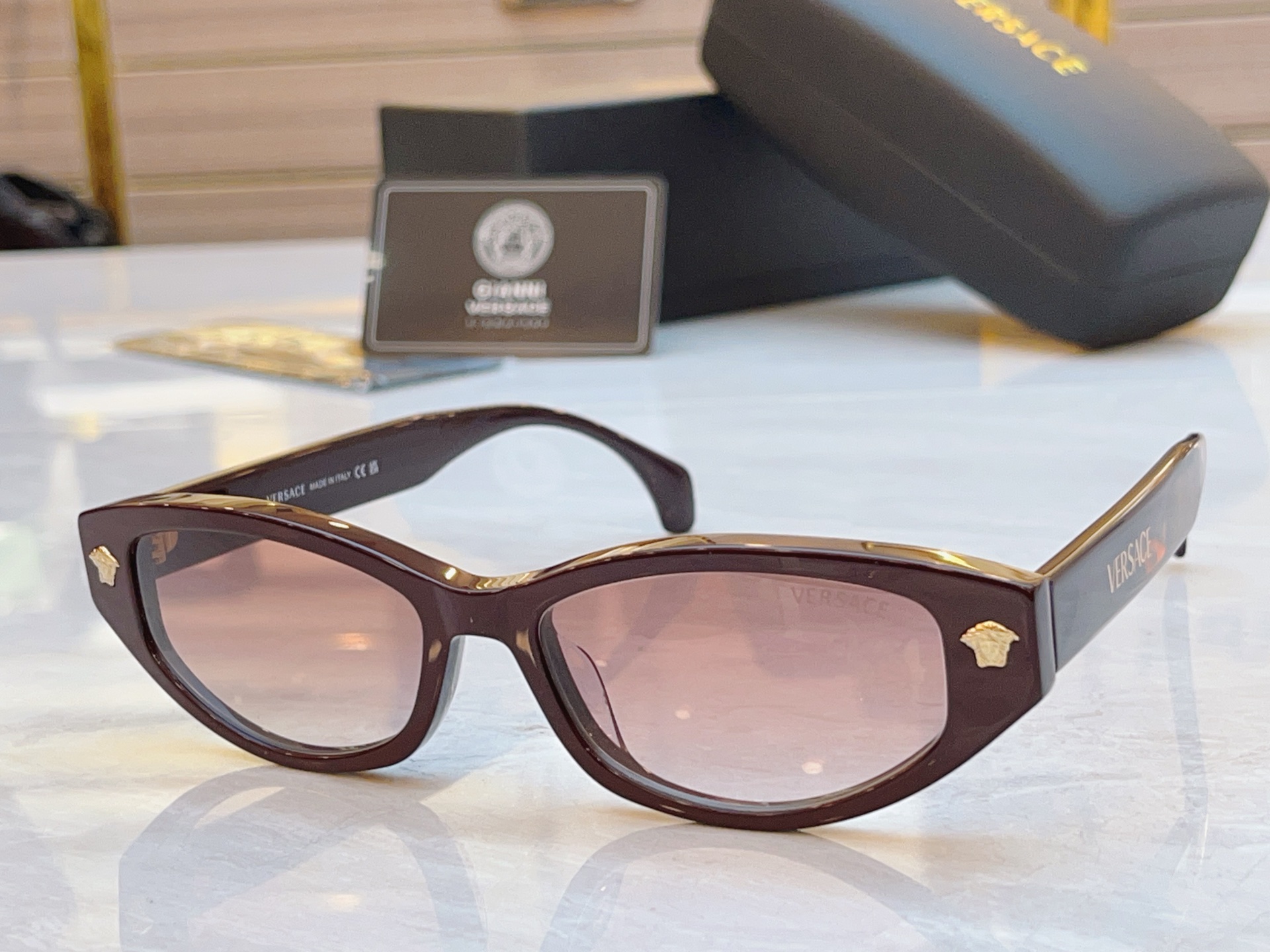 ，【VERSAC*】范思*哲新款太阳镜，MODEL：VE 4512D，SIZE：54口17-140