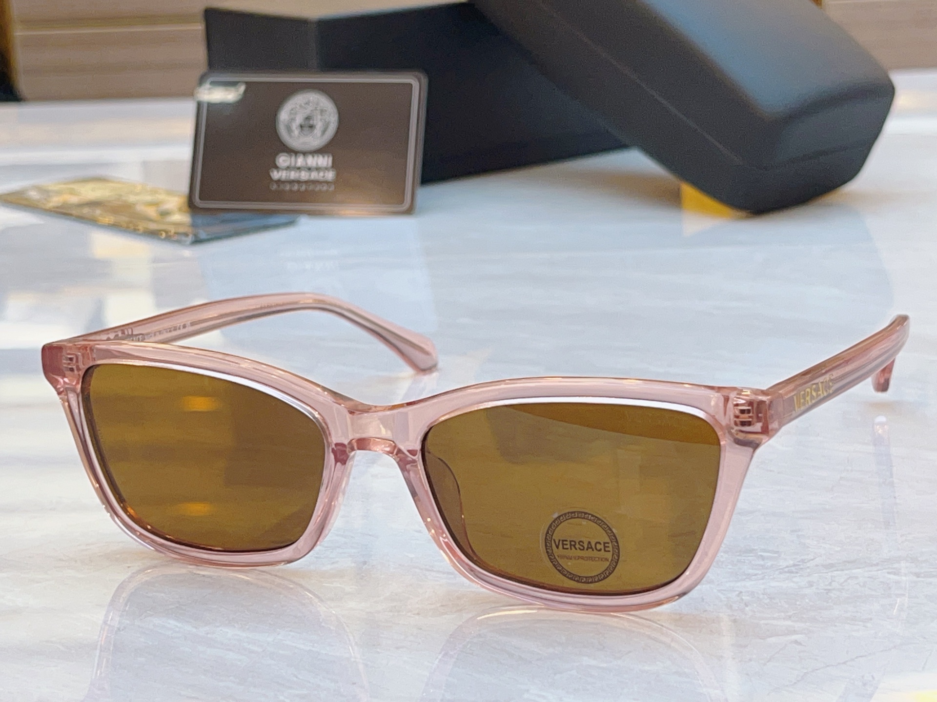 ，【VERSAC*】范思*哲新款太阳镜，MODEL：VE 3375，SIZE：55口19-145