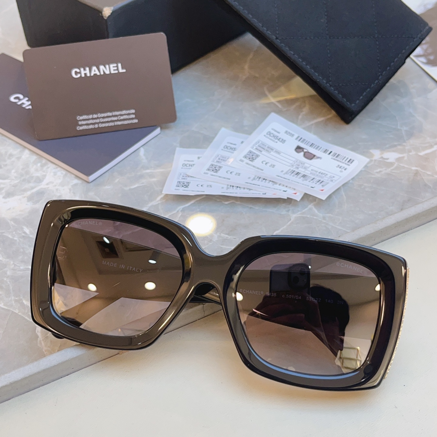 ，【CHANE*】香奈*儿新款太阳镜🕶️，MODEL：CH5435，SIZE：53口22-140