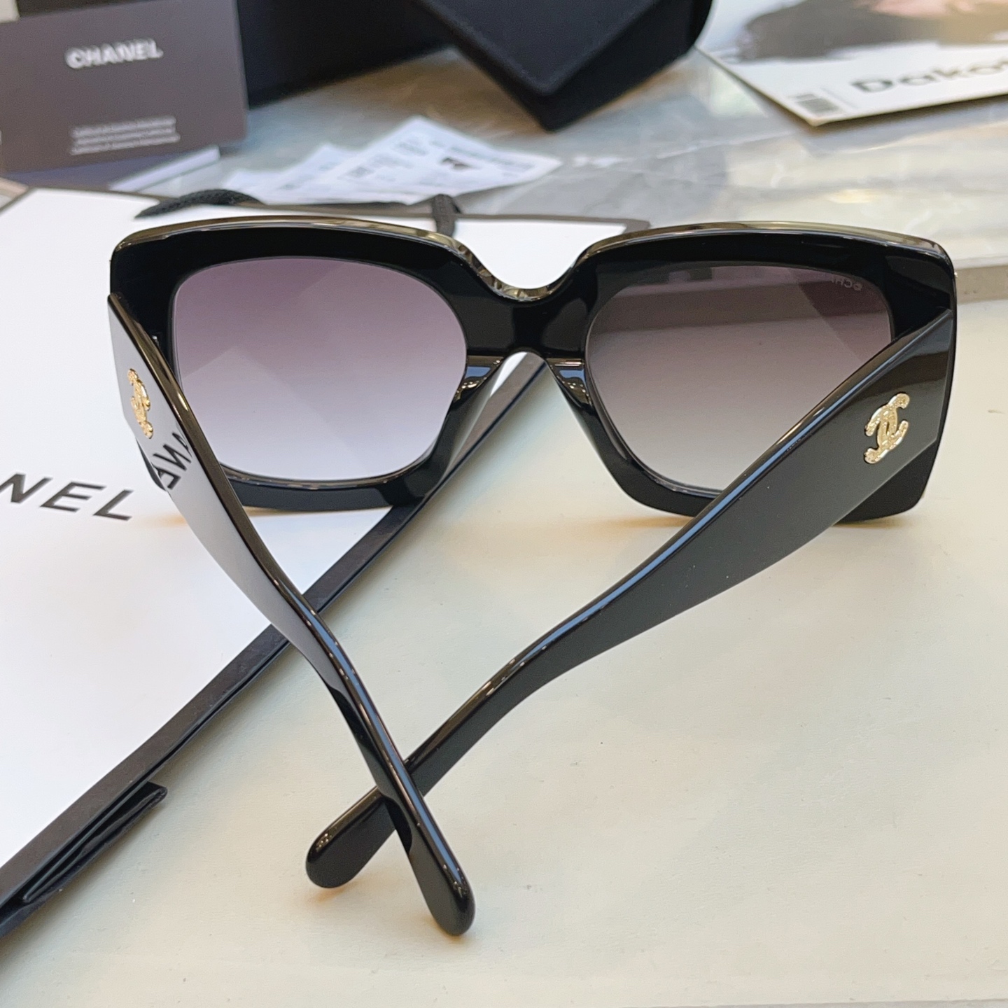 ，【CHANE*】香奈*儿新款太阳镜🕶️，MODEL：CH5435，SIZE：53口22-140