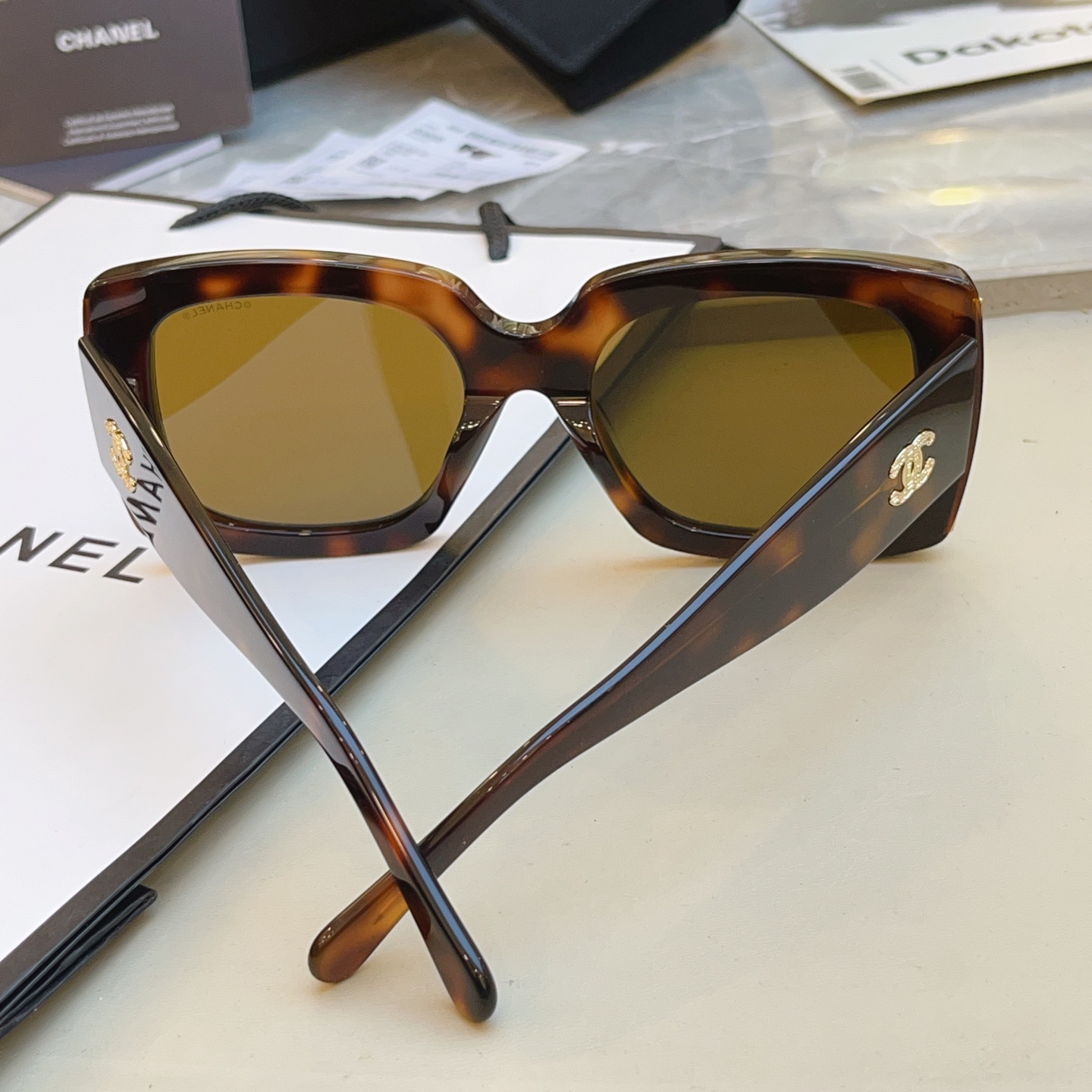 ，【CHANE*】香奈*儿新款太阳镜🕶️，MODEL：CH5435，SIZE：53口22-140