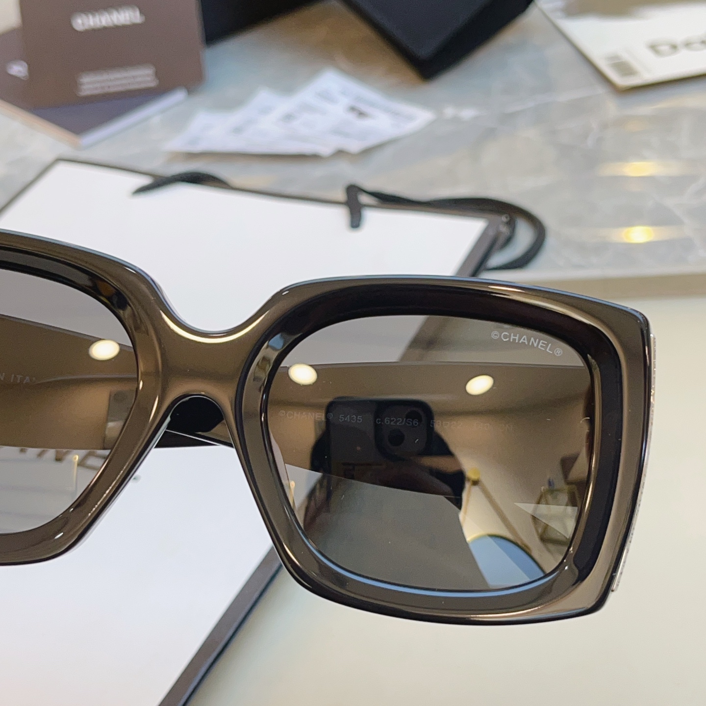 ，【CHANE*】香奈*儿新款太阳镜🕶️，MODEL：CH5435，SIZE：53口22-140