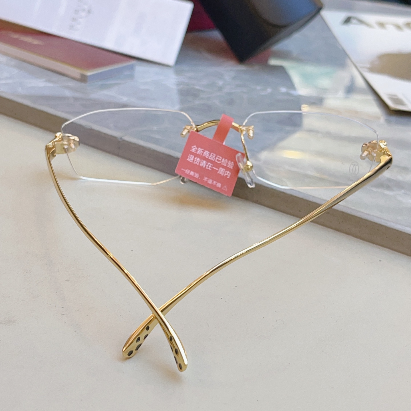 高版本✨，【CARTIE*】卡地*亚新款眼镜架，18K金电镀 镜片蔡司logo✨， MODEL:CT04