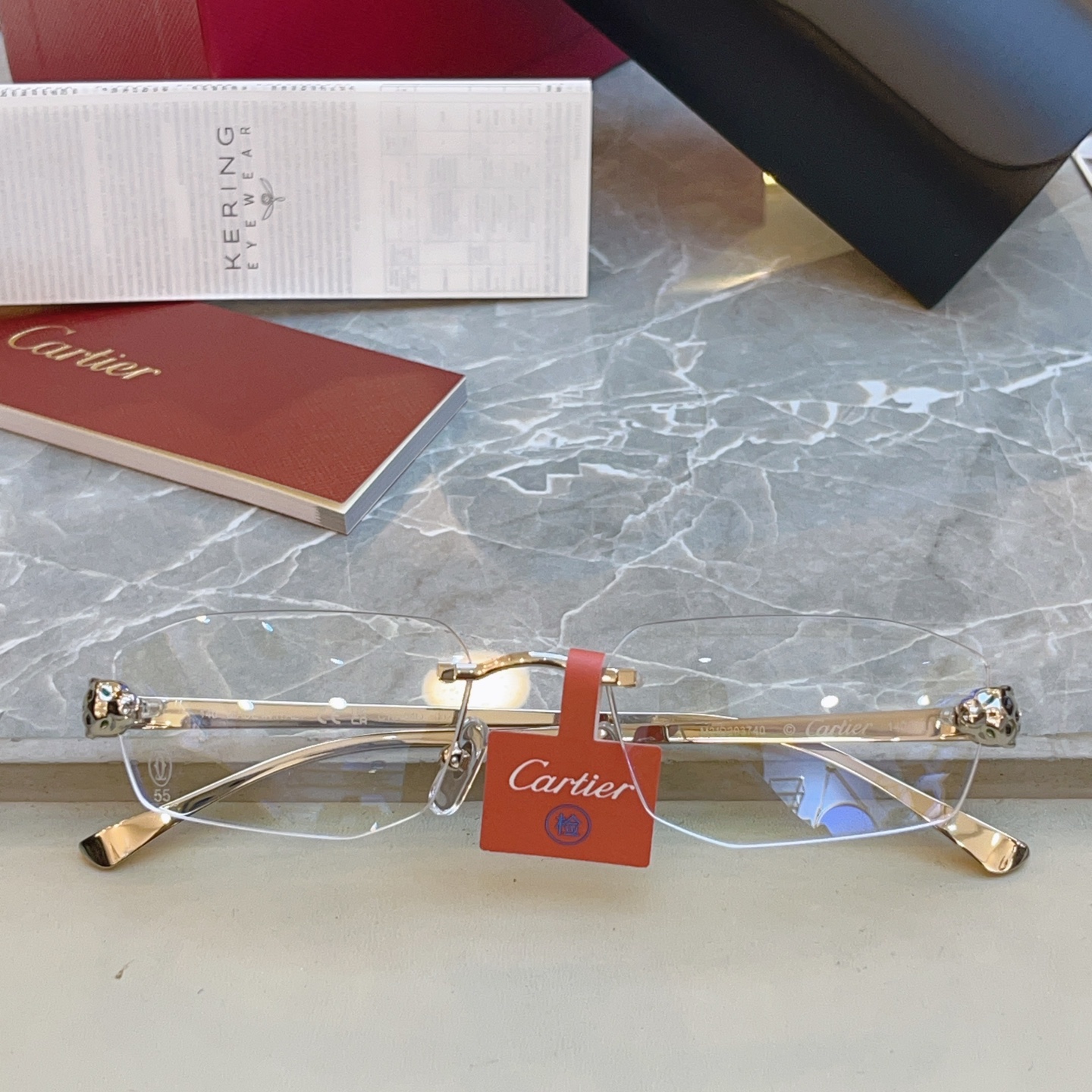 高版本✨，【CARTIE*】卡地*亚新款眼镜架，18K金电镀 镜片蔡司logo✨， MODEL:CT04