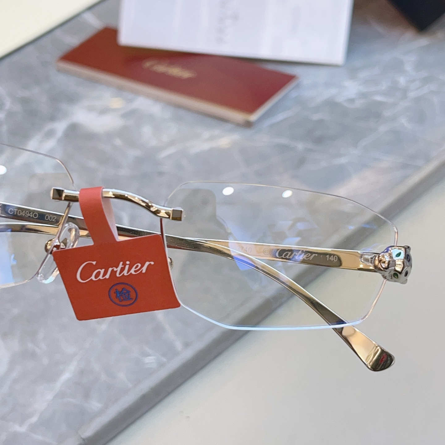 高版本✨，【CARTIE*】卡地*亚新款眼镜架，18K金电镀 镜片蔡司logo✨， MODEL:CT04
