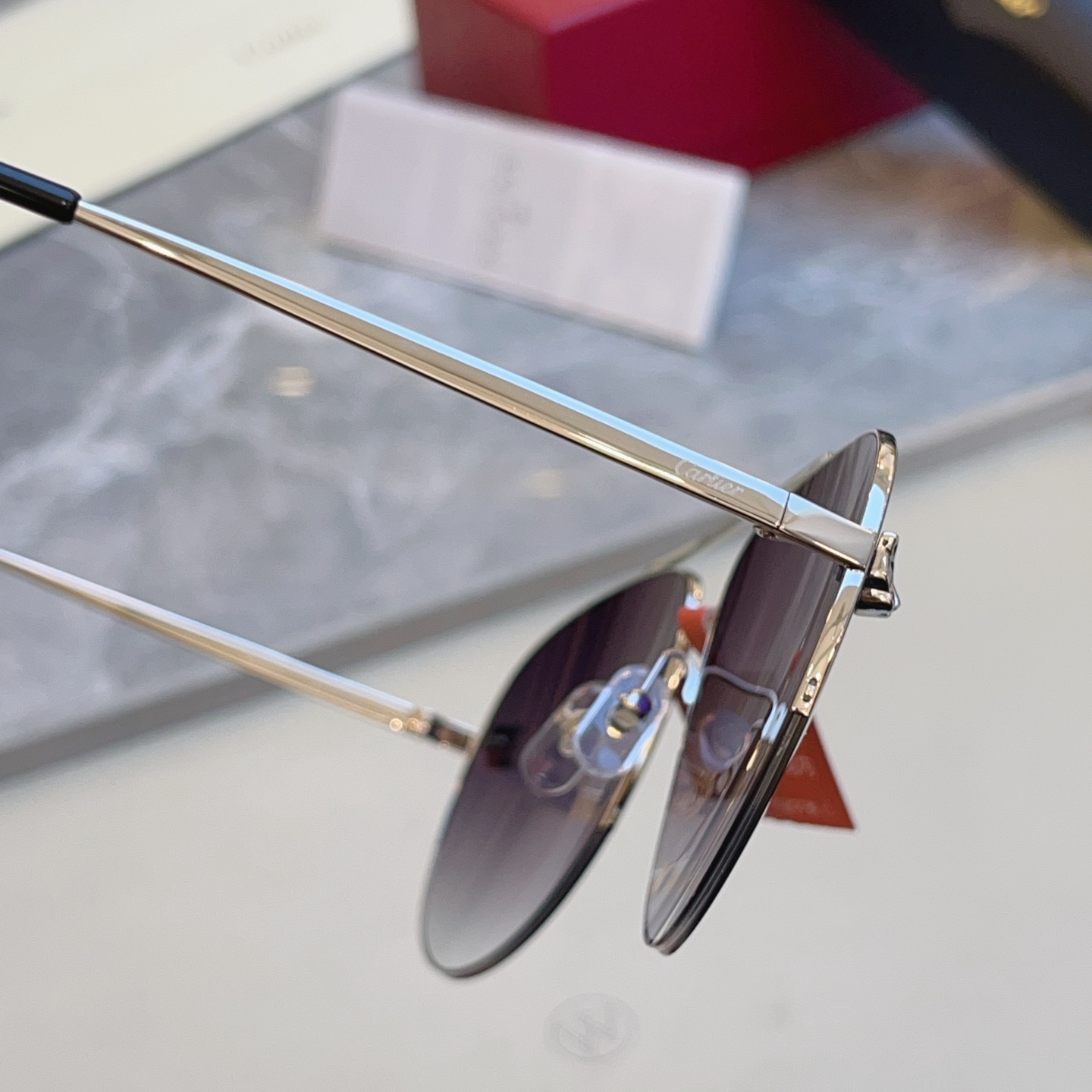 高版本✨，【CARTIE*】卡地*亚新款太阳镜，18K金电镀 镜片蔡司logo✨， MODEL:CT00