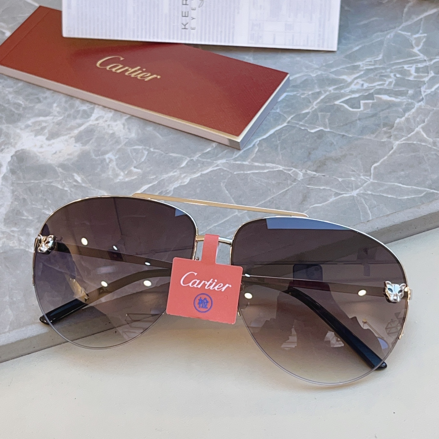 高版本✨，【CARTIE*】卡地*亚新款太阳镜，18K金电镀 镜片蔡司logo✨， MODEL:CT00