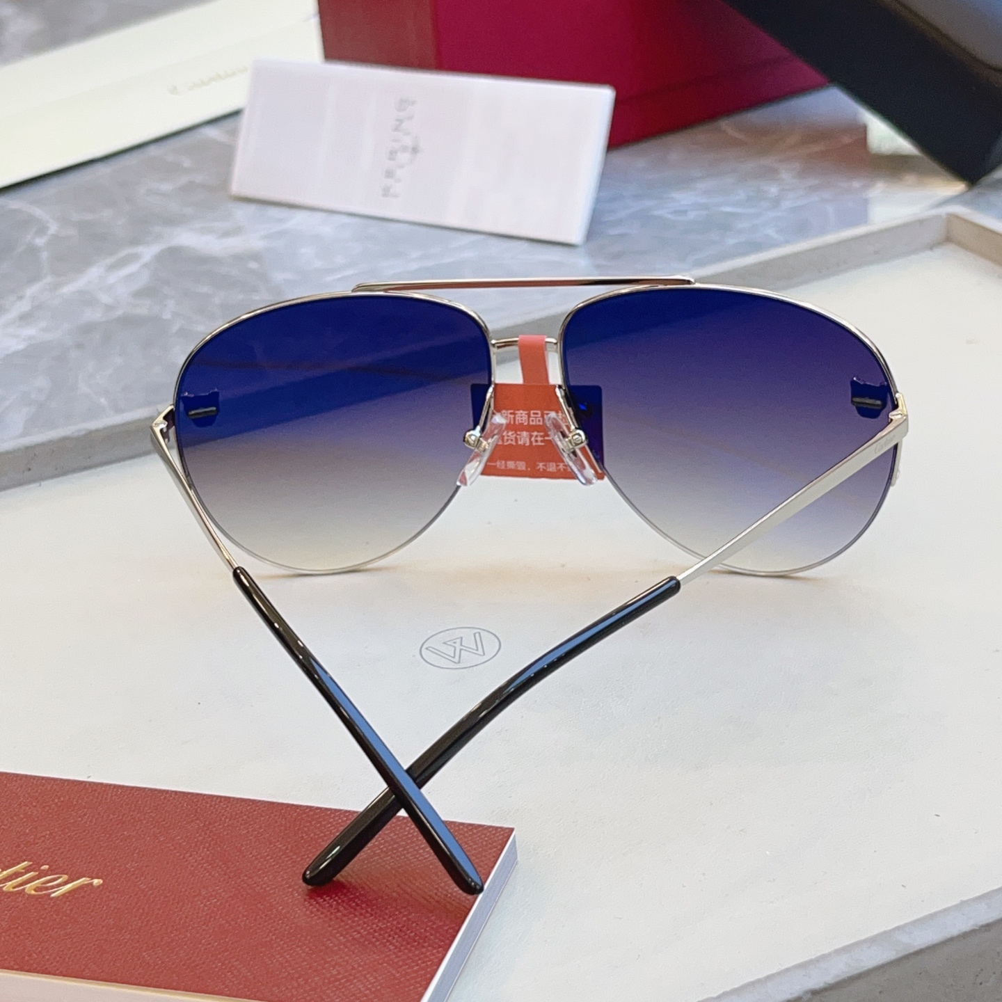 高版本✨，【CARTIE*】卡地*亚新款太阳镜，18K金电镀 镜片蔡司logo✨， MODEL:CT00