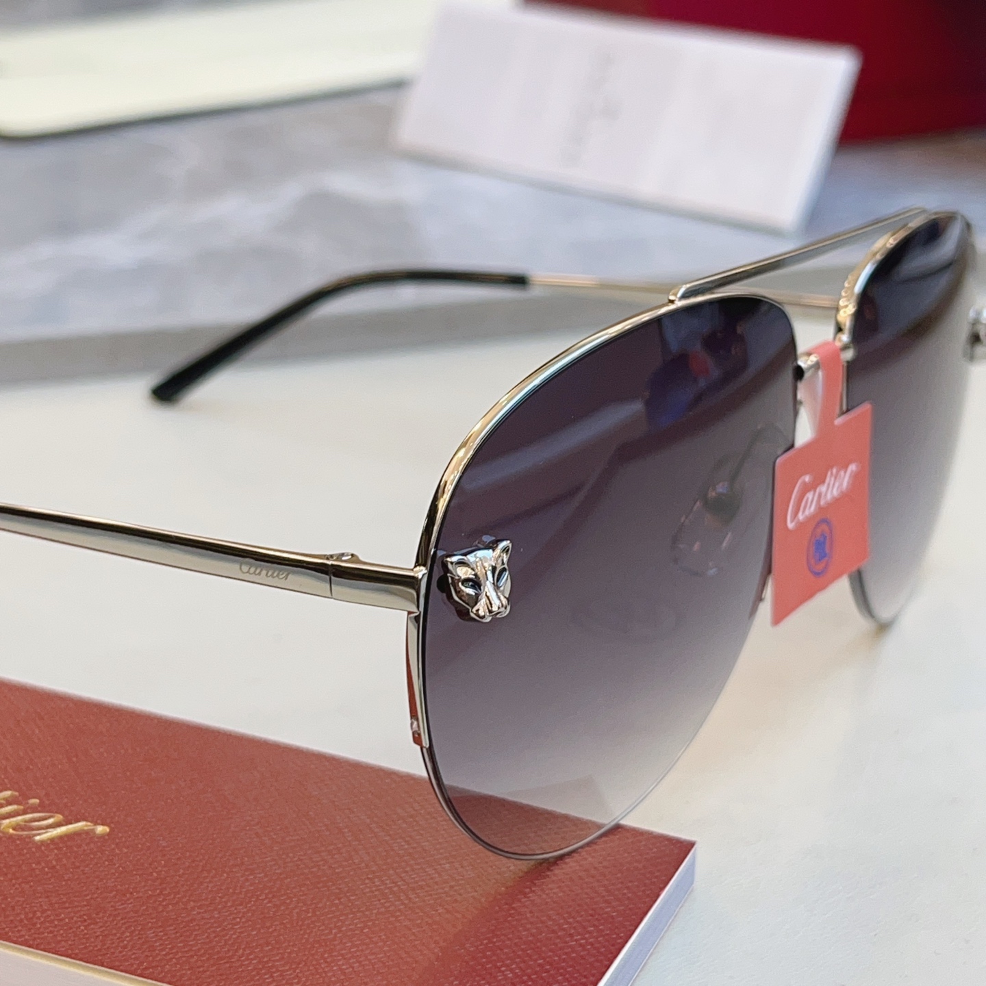 高版本✨，【CARTIE*】卡地*亚新款太阳镜，18K金电镀 镜片蔡司logo✨， MODEL:CT00