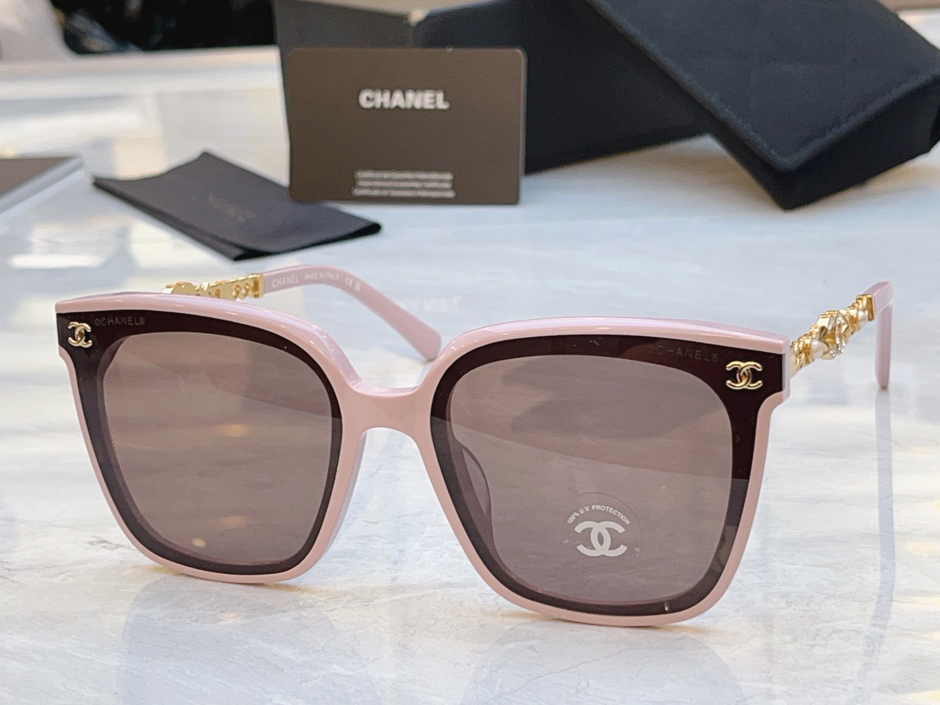 ，【CHANE*】香奈*儿新款太阳镜🕶️，MODEL：CH5435，SIZE：64口17-145